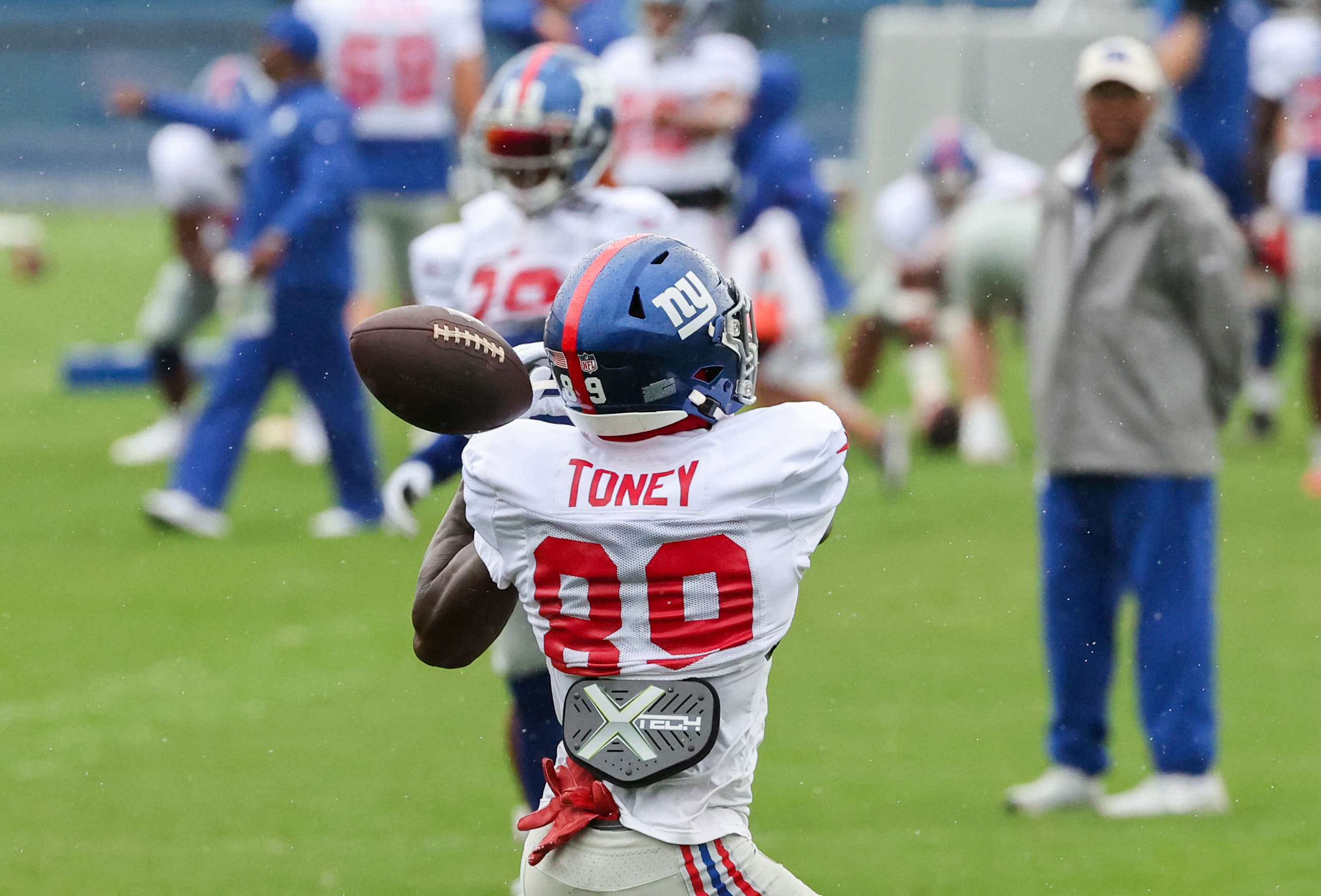 WAMC Sports Report 9/22/23: Giants can't overcome injuries in 30