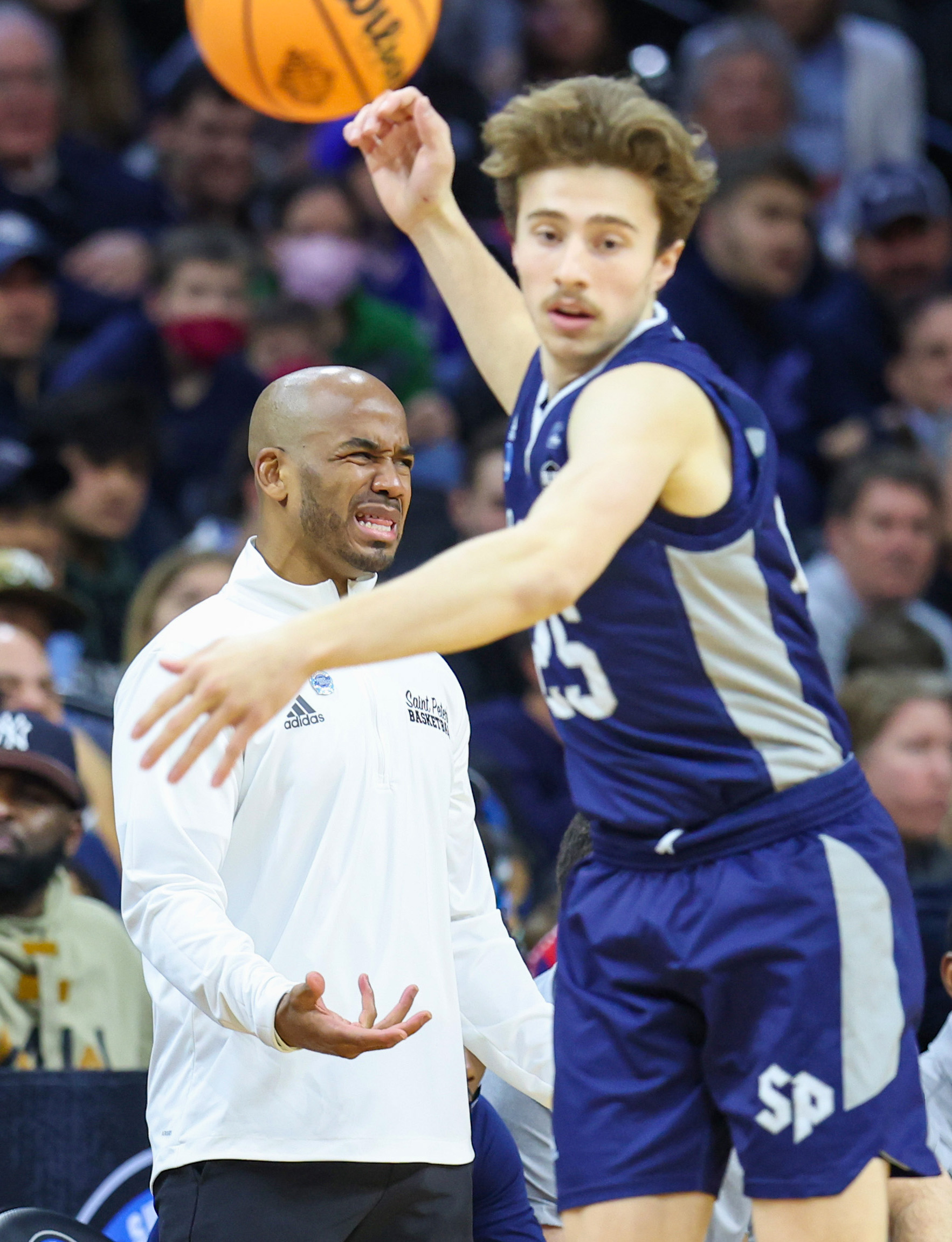 Saint Peter's falls to North Carolina, Elite 8 round of NCAA Tournament ...