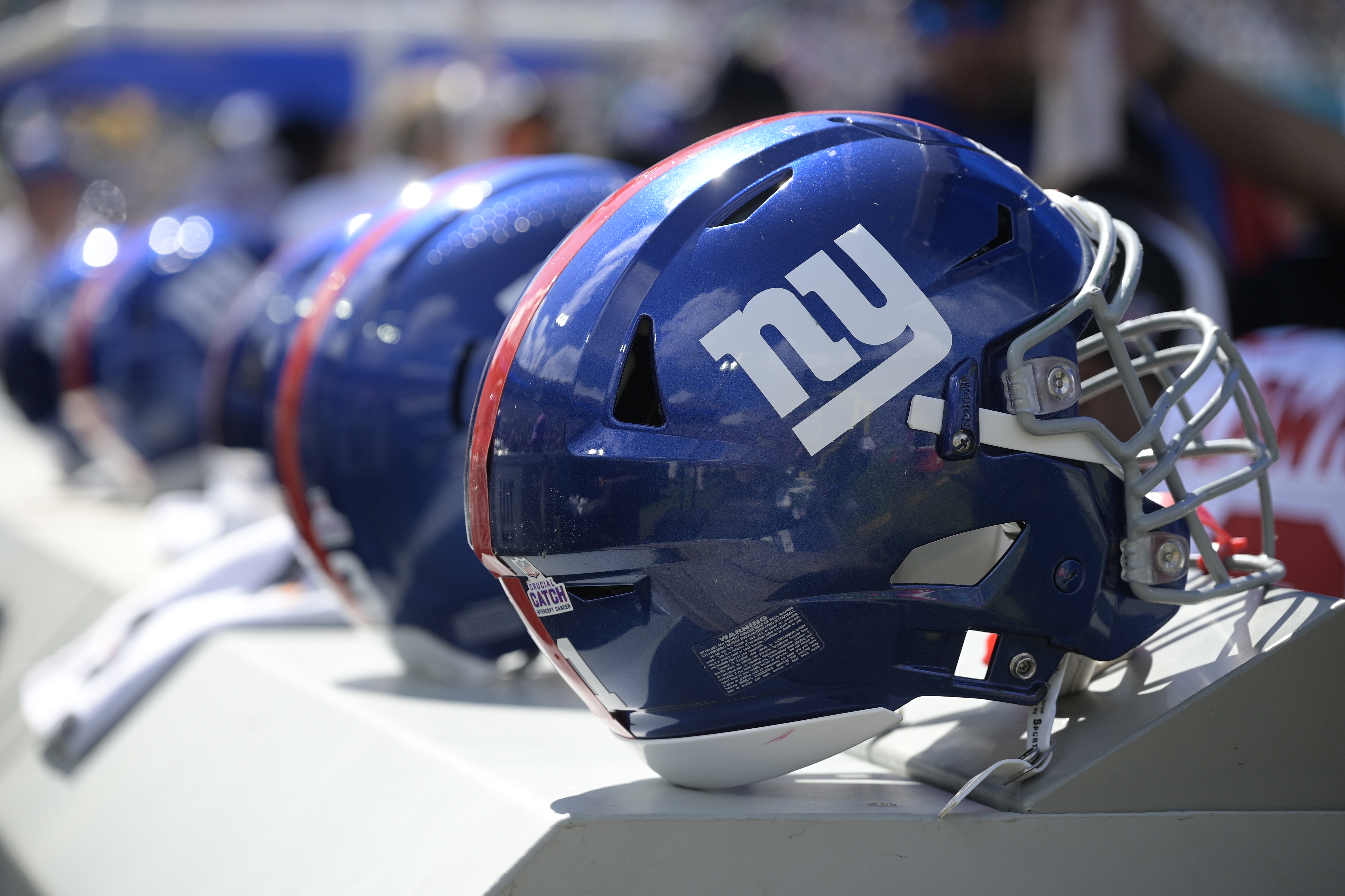 Giants sign TE Nick Vannett to practice squad; TE Lawrence Cager