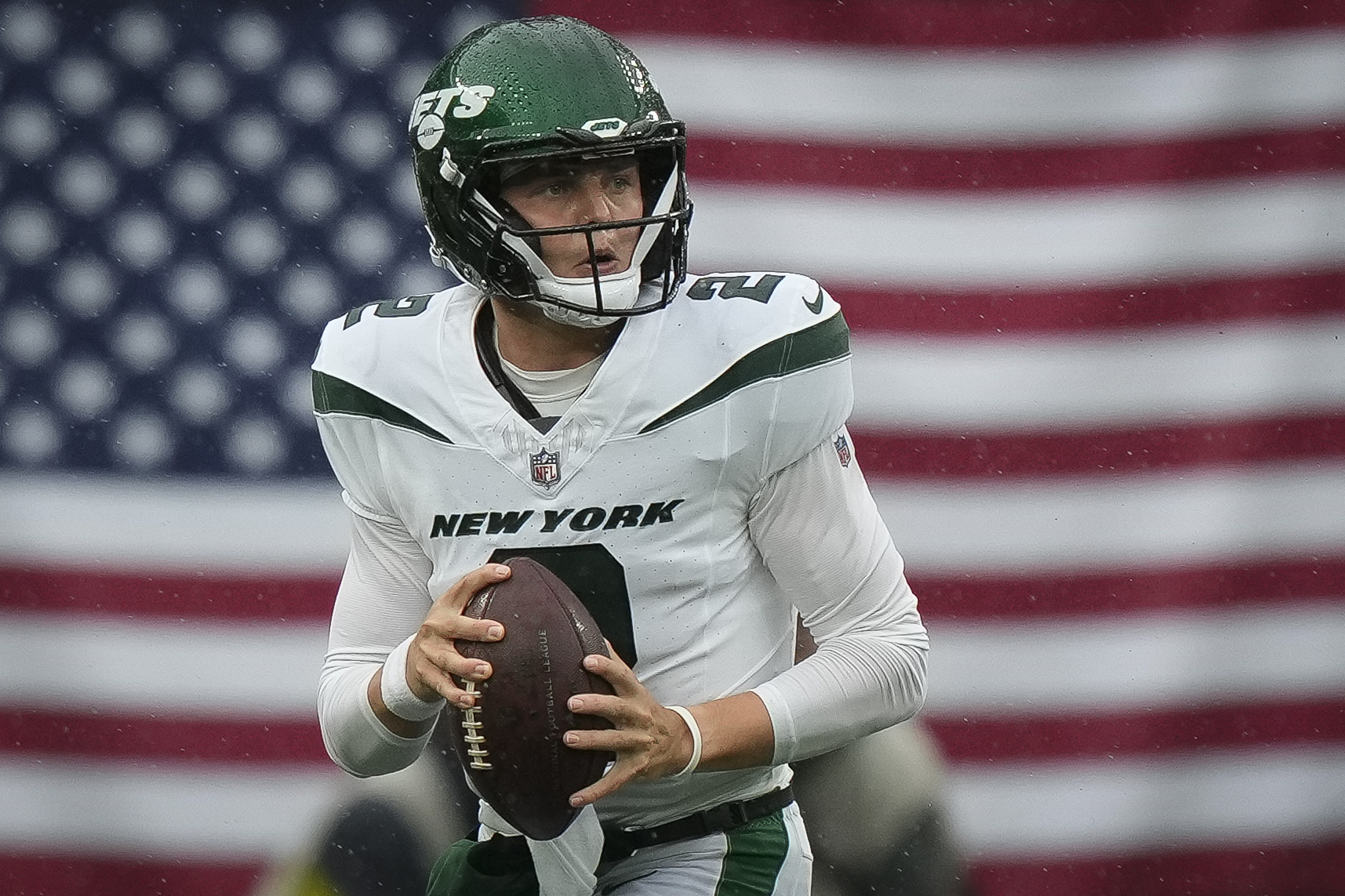 New York Jets Quarterback Zach Wilson Must Avoid Falling Into Bad