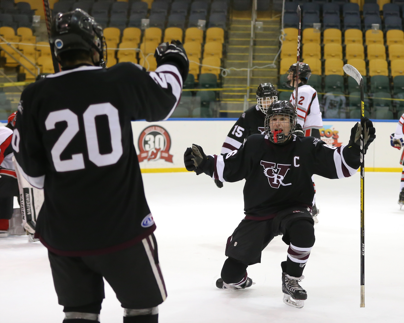 Ice Hockey VeronaGlen Ridge defeats West EssexCaldwell 52