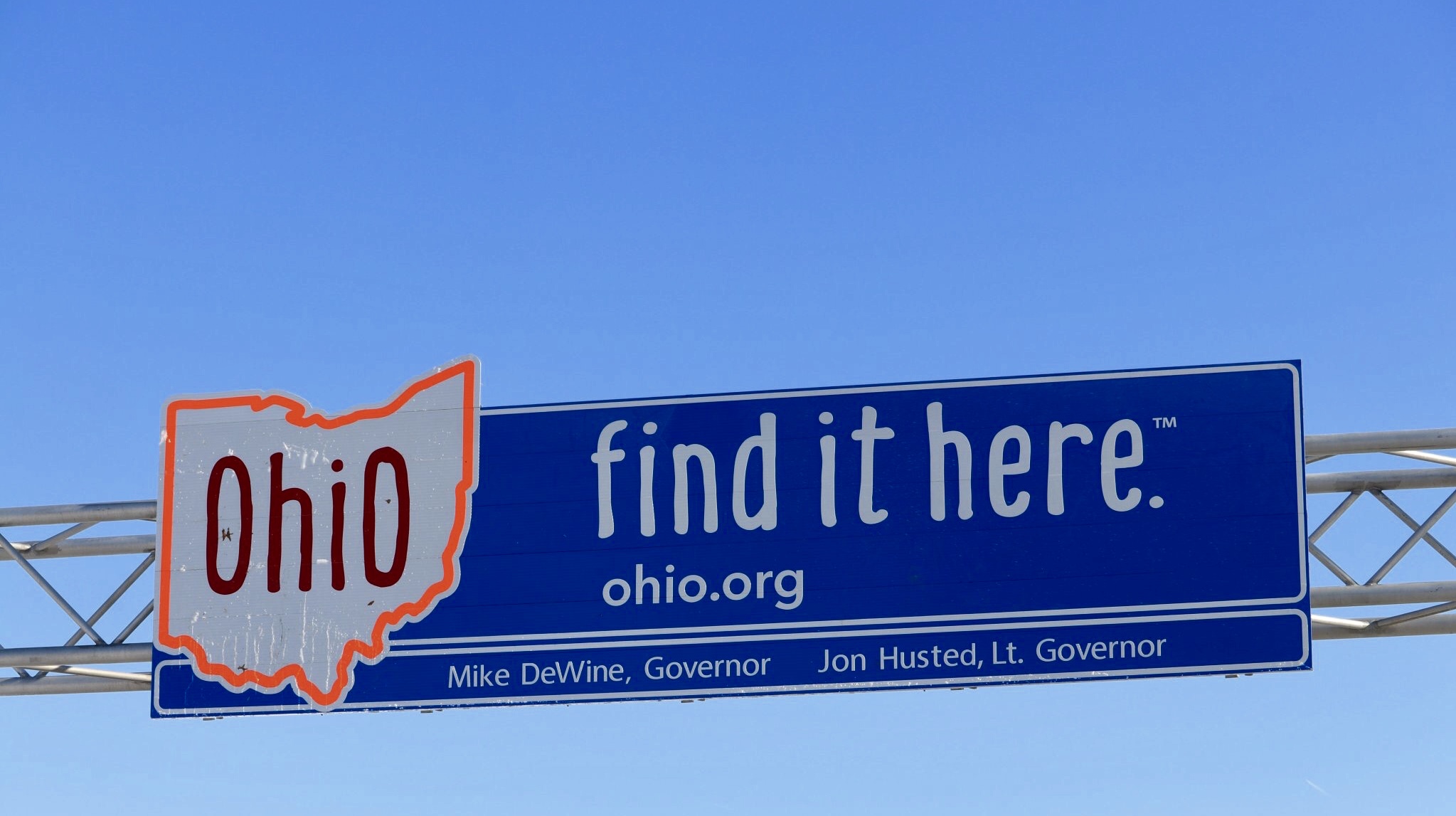 New welcome-to-Ohio signs are not a hit online. What do you think? -  cleveland.com