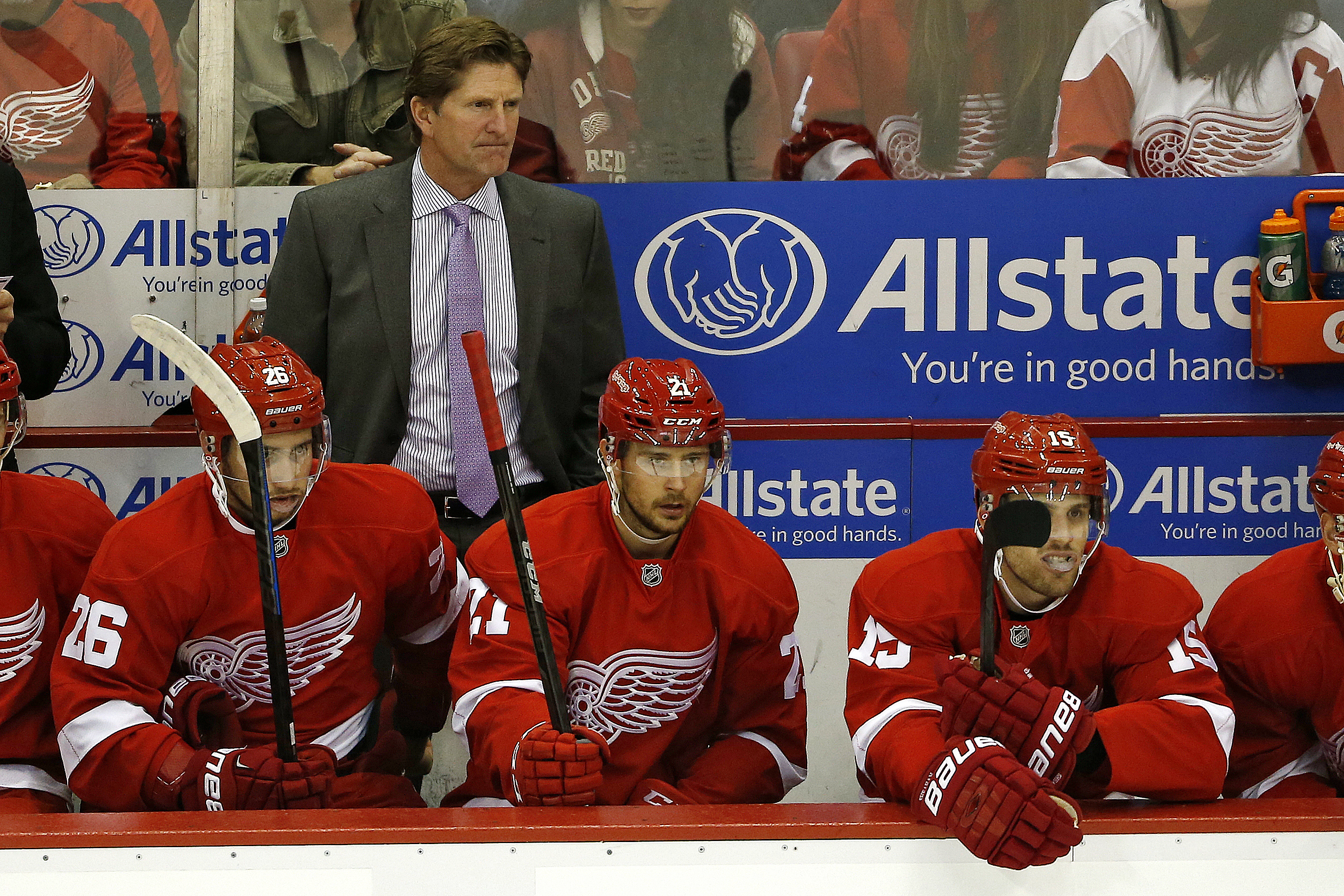 Mike Babcock resigns as Blue Jackets coach amid investigation involving  players' photos