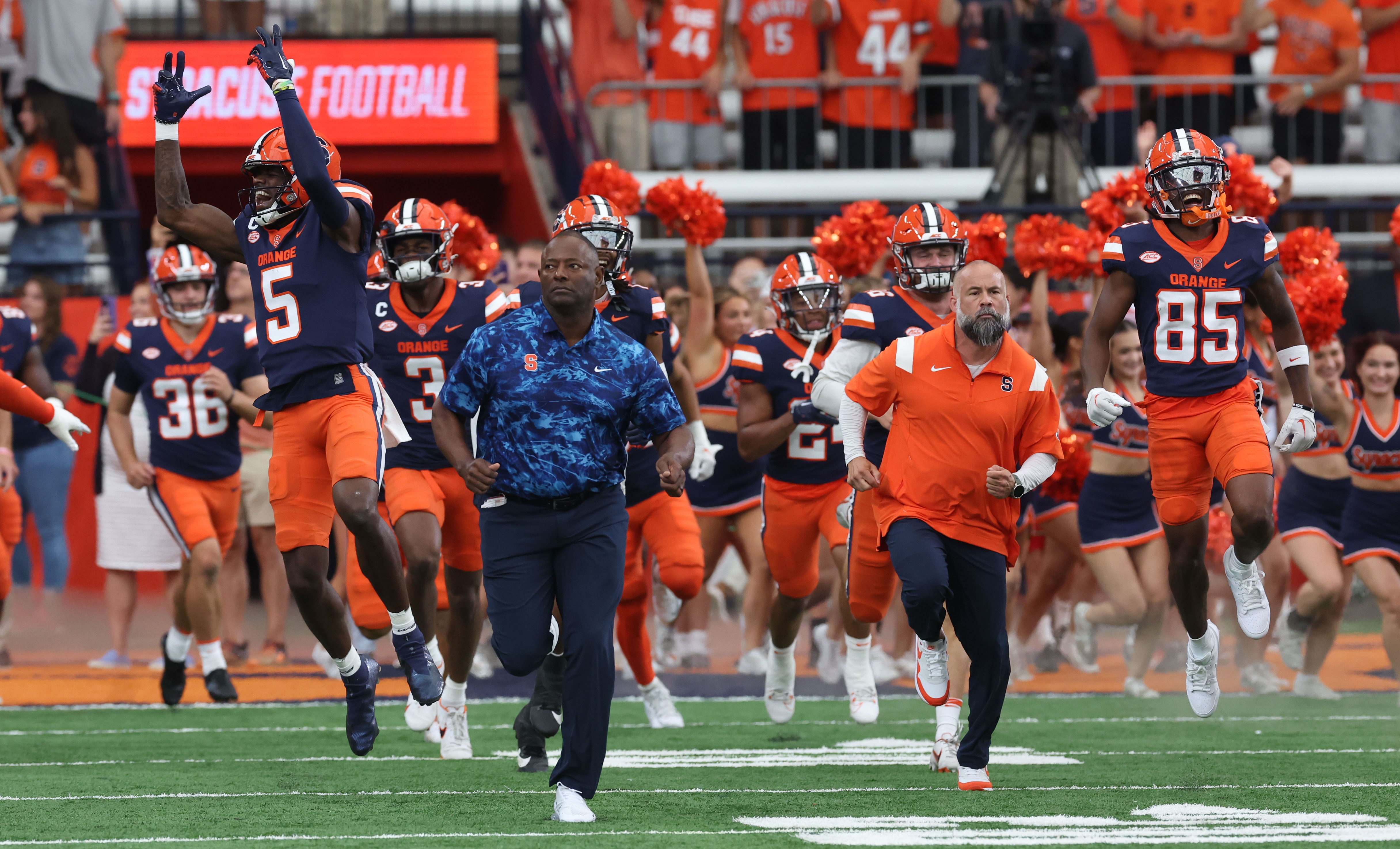 ORANGE WIN: Syracuse Football takes down Colgate 65-0