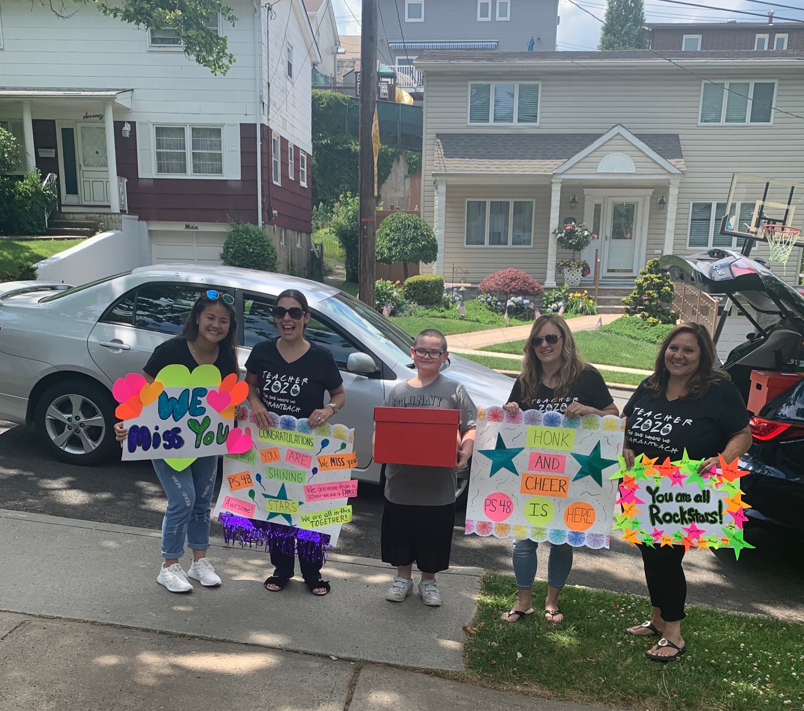 PS 48 teachers drive-by to surprise students for end of school year ...