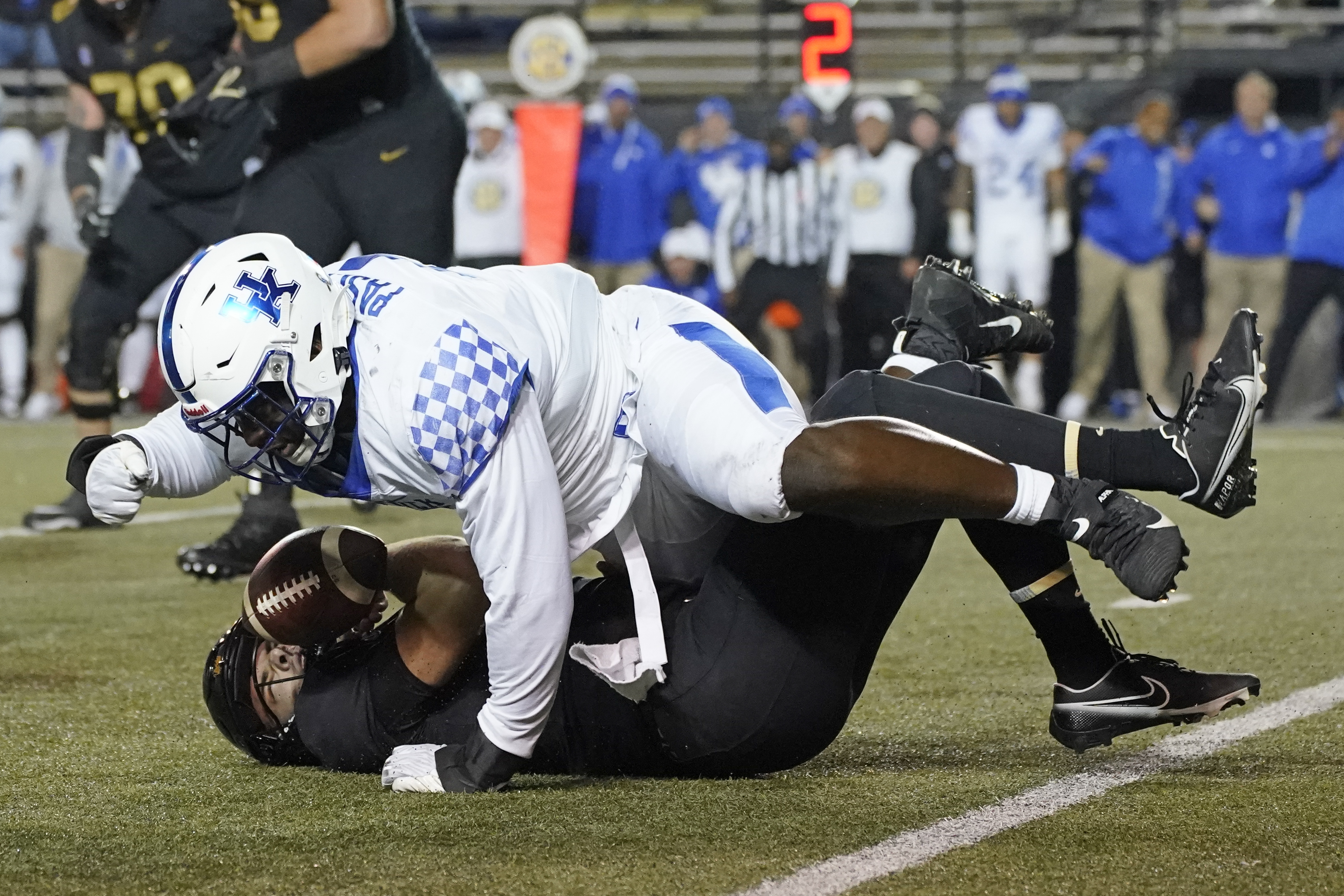 2022 NFL draft: Detroit Lions select Kentucky defensive end Josh Paschal in  second round 