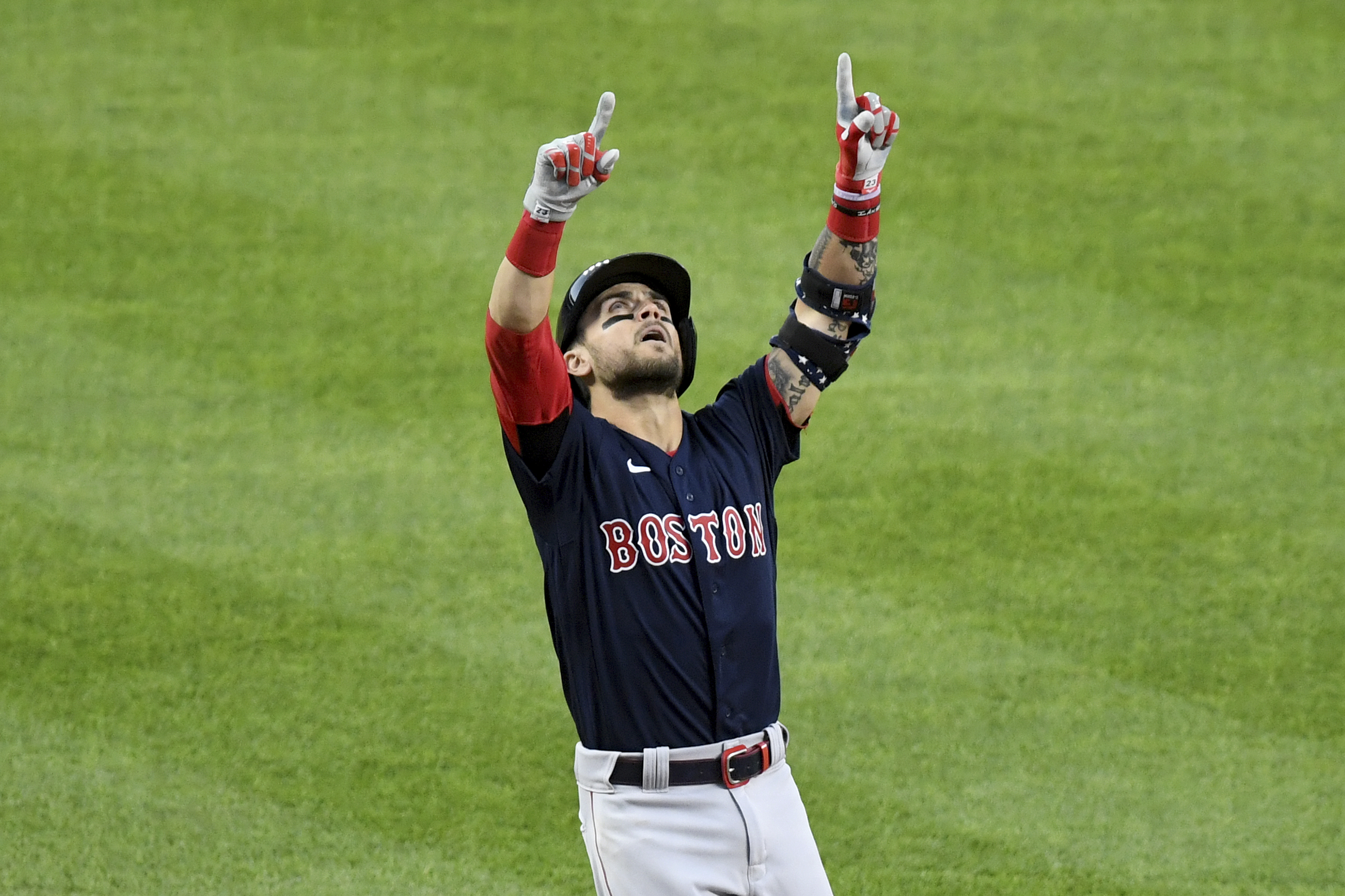 Dustin Pedroia gave Boston Red Sox's Bobby Dalbec advice about 'grinding'  through slump; 'He's awesome' 