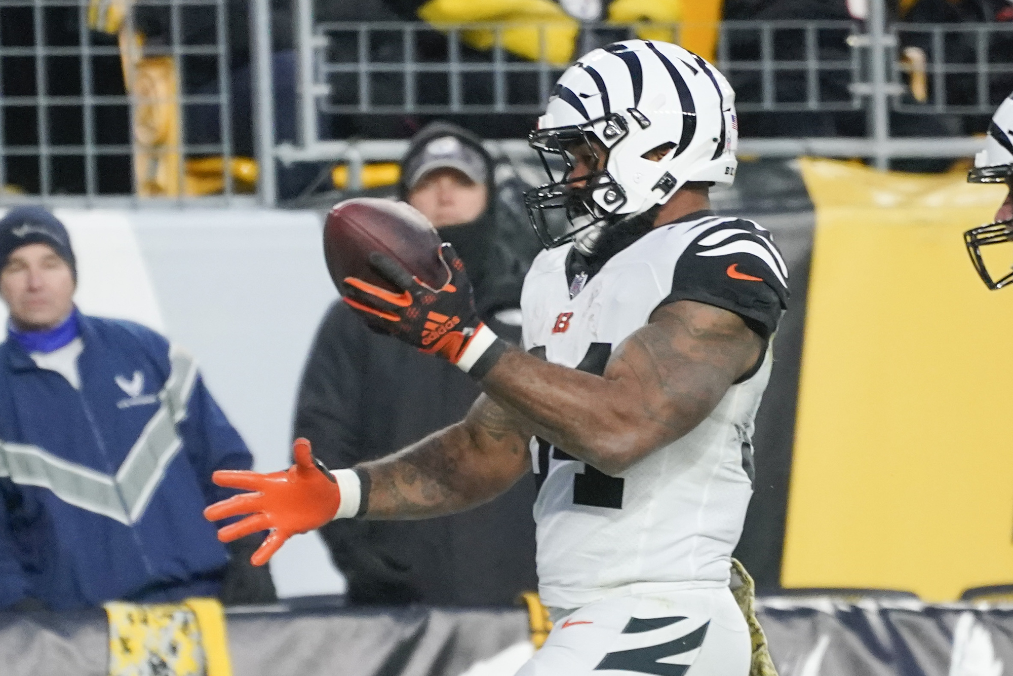 Bengals rookie cornerback Cam Taylor-Britt backs up bold message