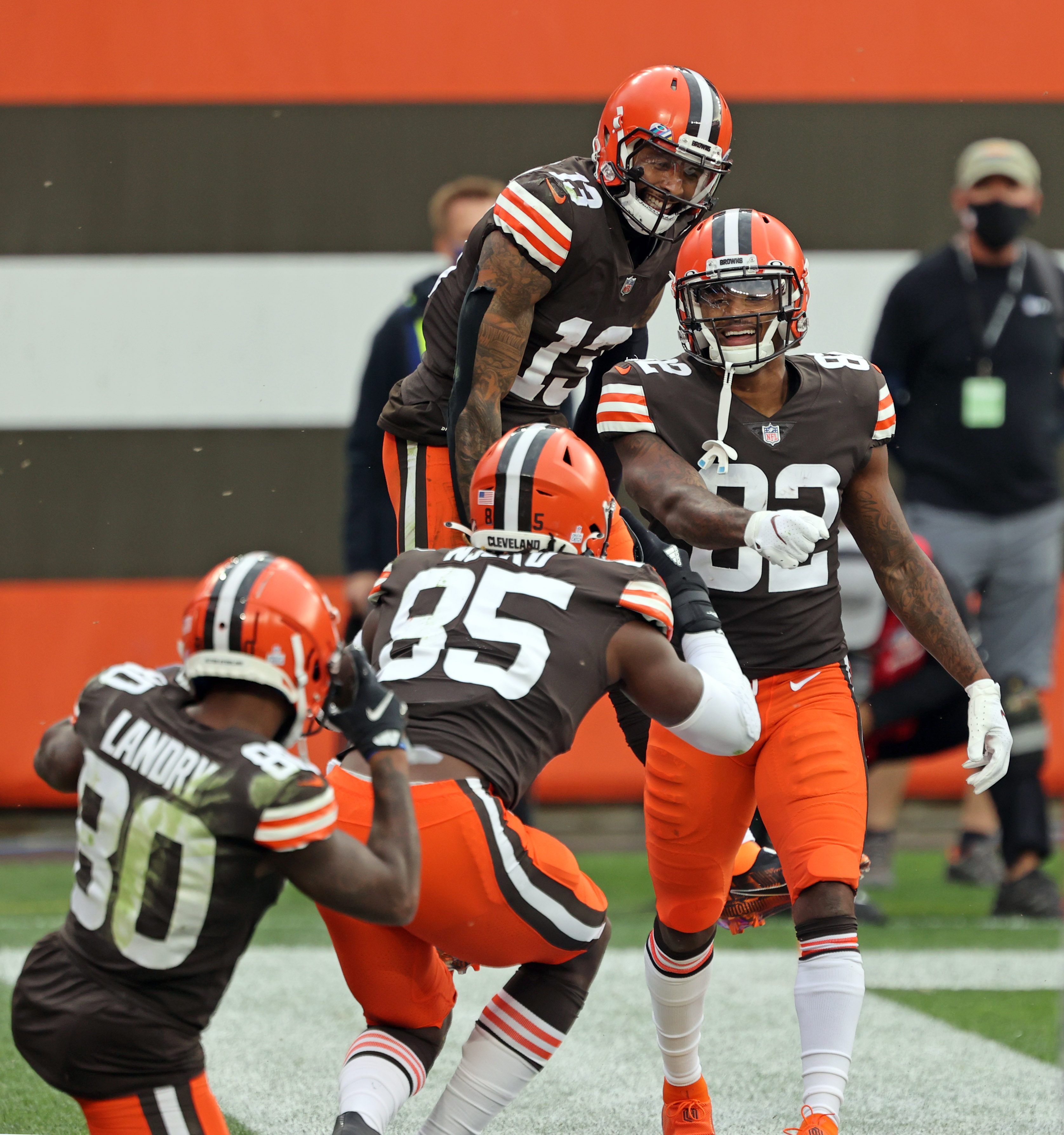 photographer Joshua Gunter's favorite photos from Cleveland  Browns vs. Buffalo Bills game 2022 