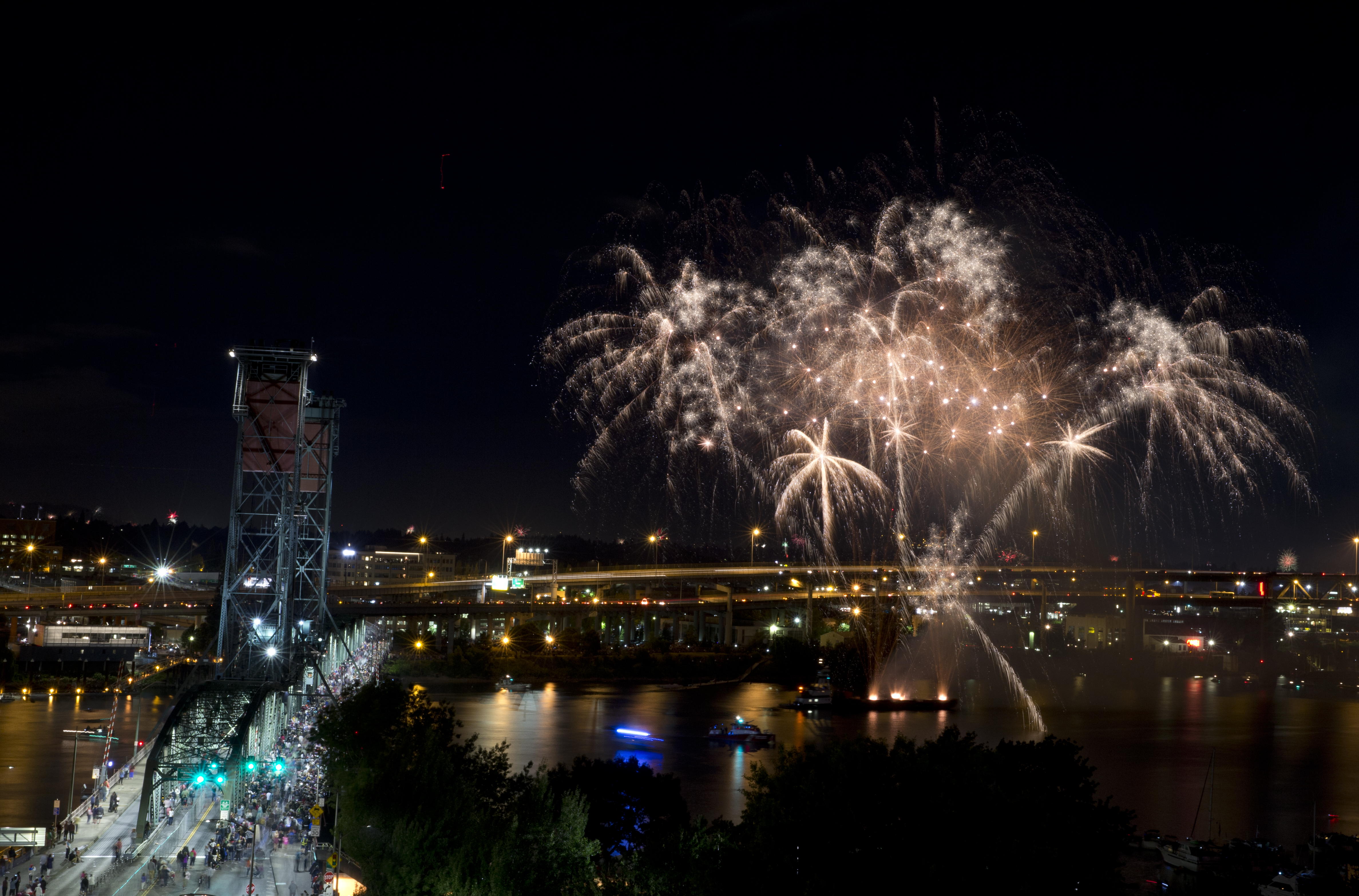 Blues Festival 4th of July Fireworks - oregonlive.com