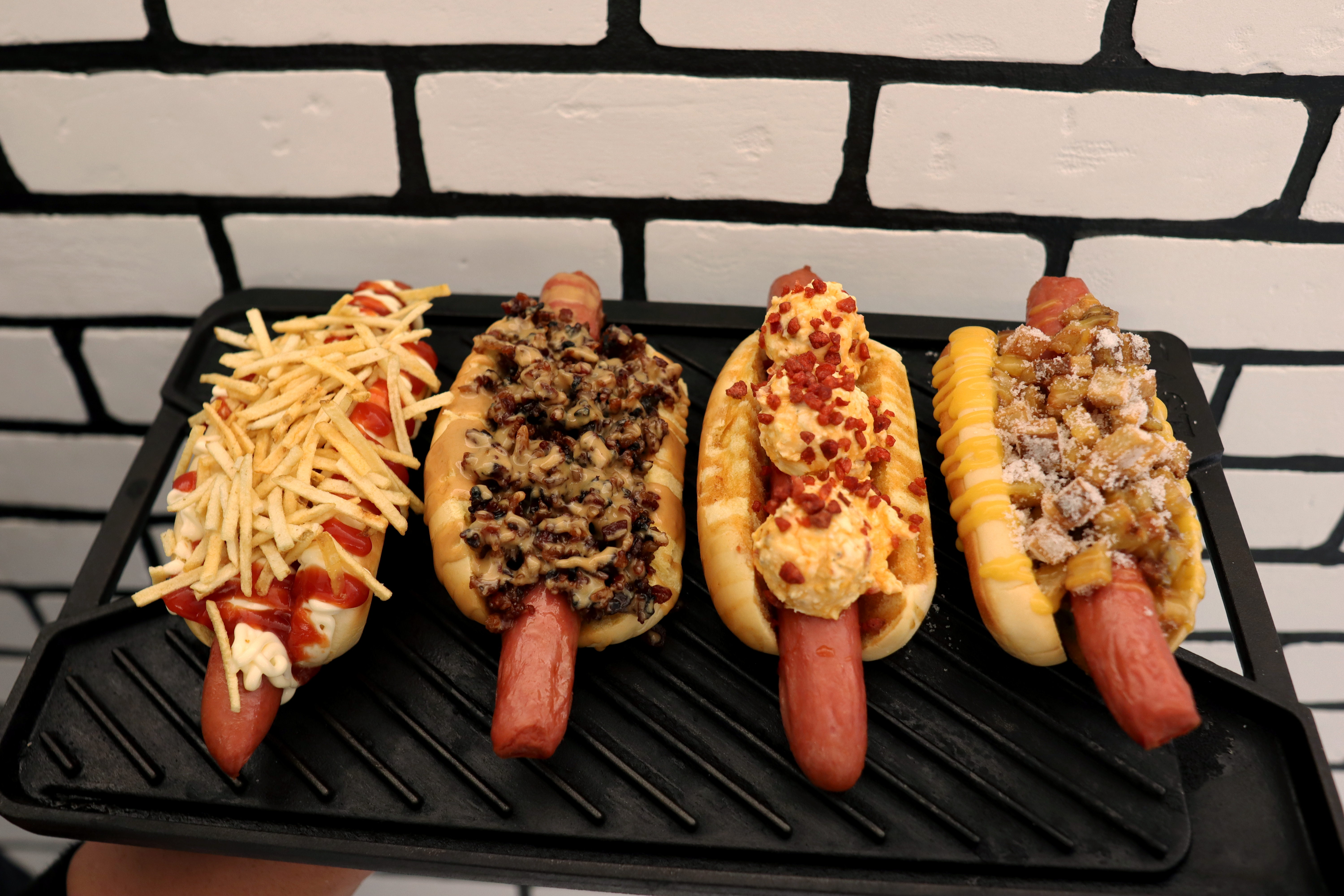 The grandson of Callahan's owner is opening a 2D-inspired hot dog