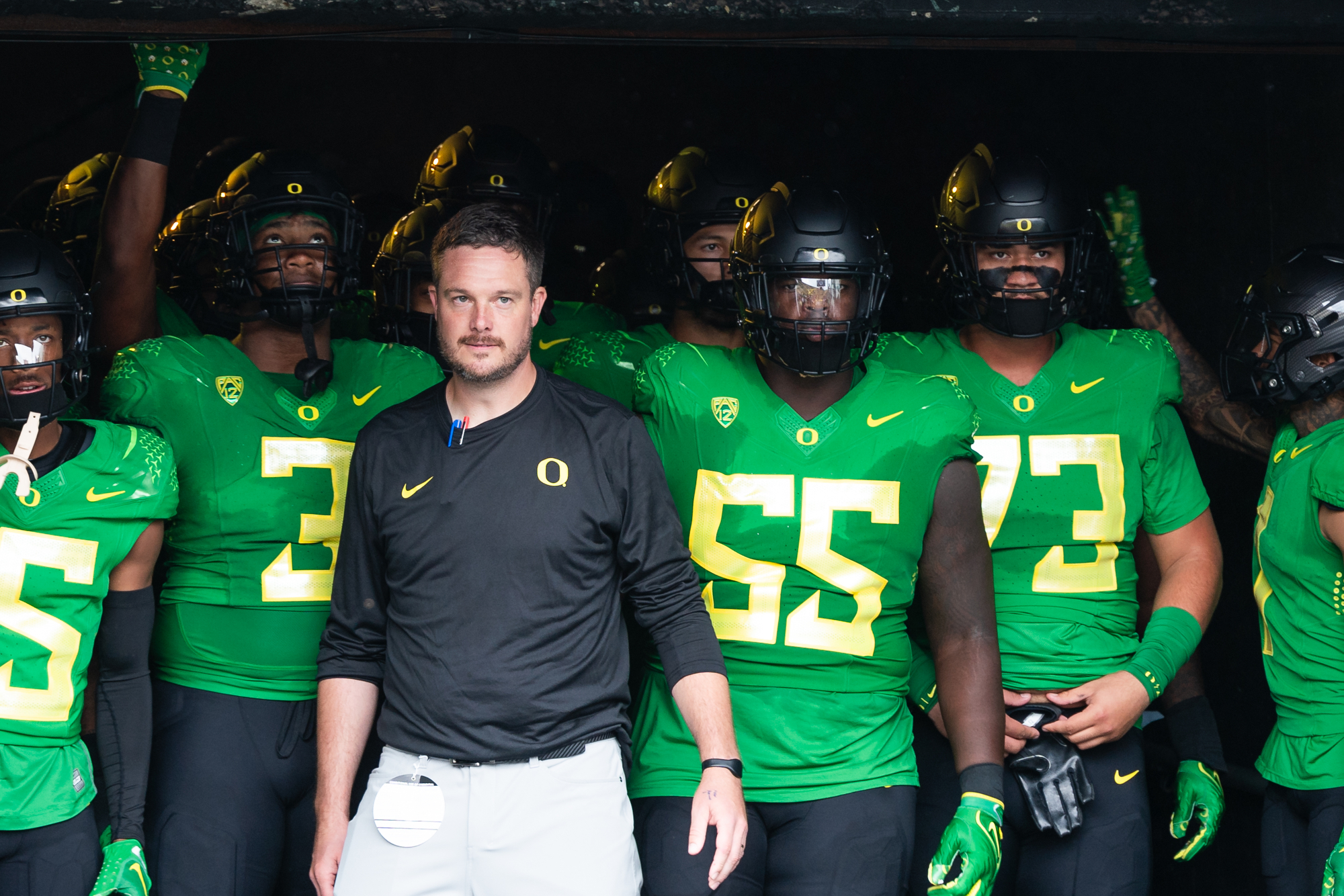 Trending] Custom Oregon Ducks Jersey: Show Your Team Spirit