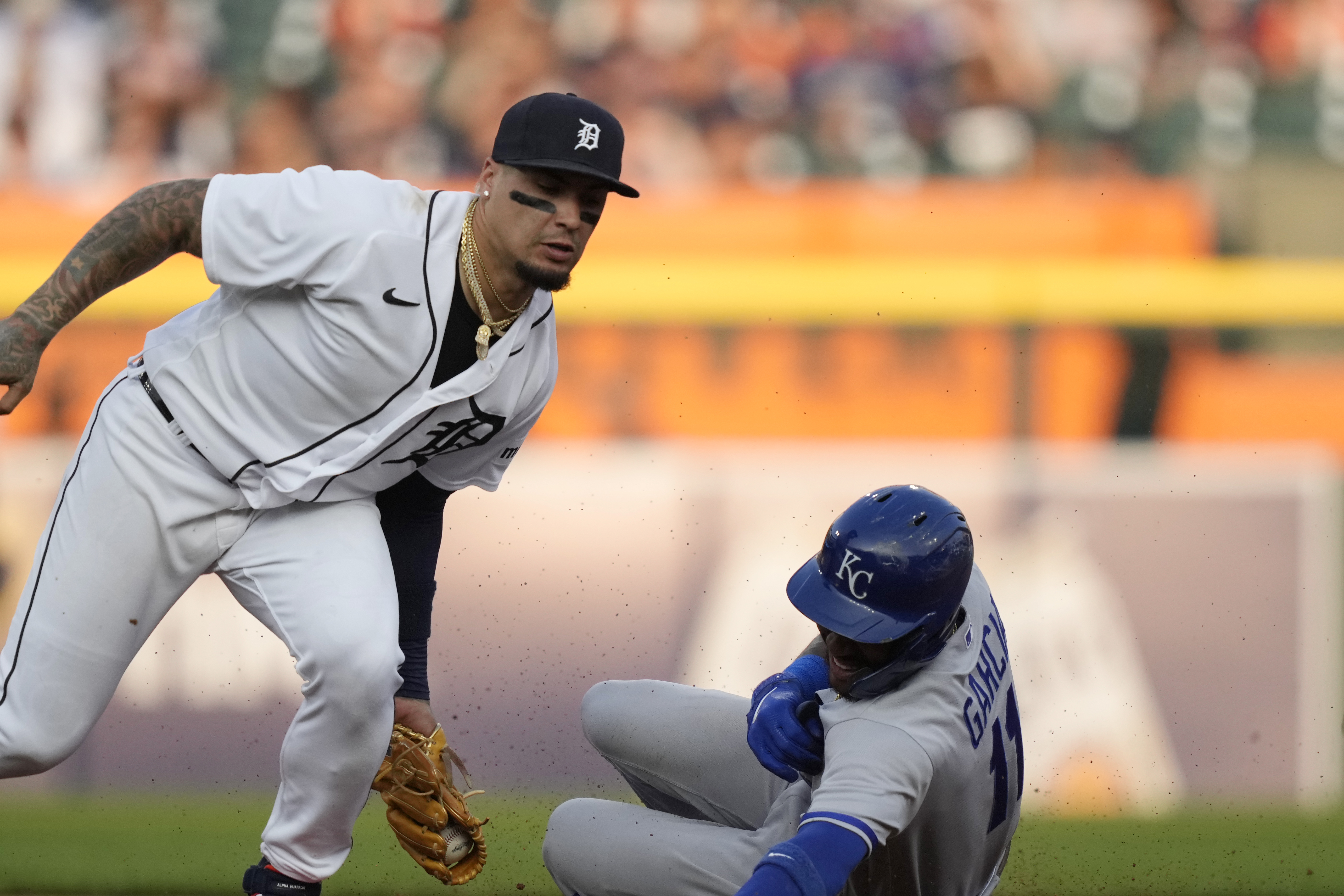 Tigers lineup update: Miguel Cabrera to rest in Game 1 of