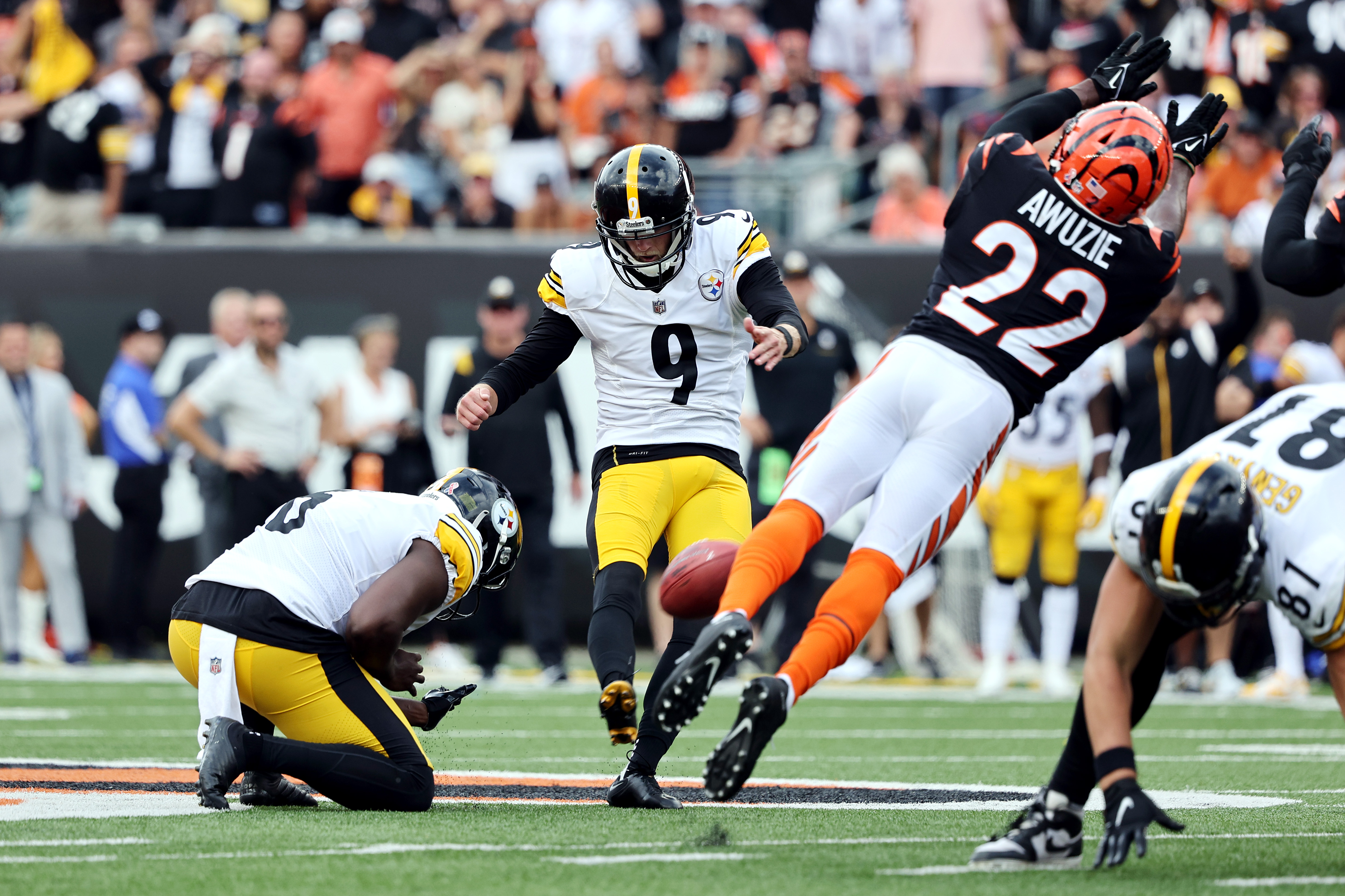 Steelers win overtime nail-biter vs Bengals, but not without a