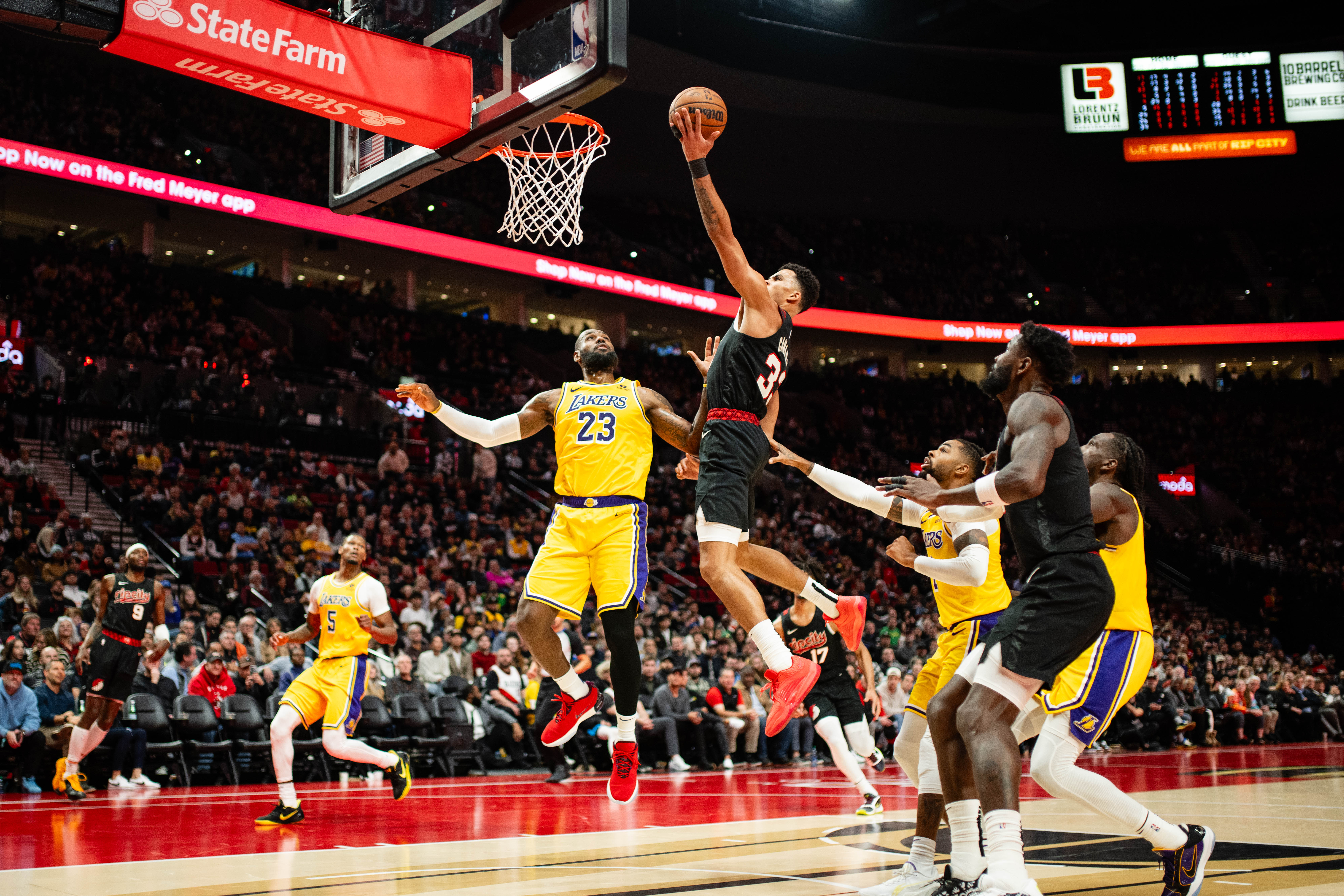 Lakers v trail 2025 blazers live stream