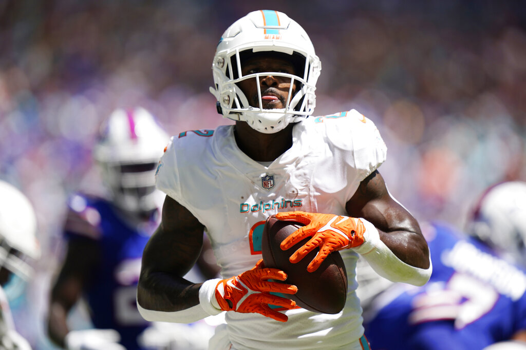 NFL on X: Dolphins agree to terms with RB Chase Edmonds. (via