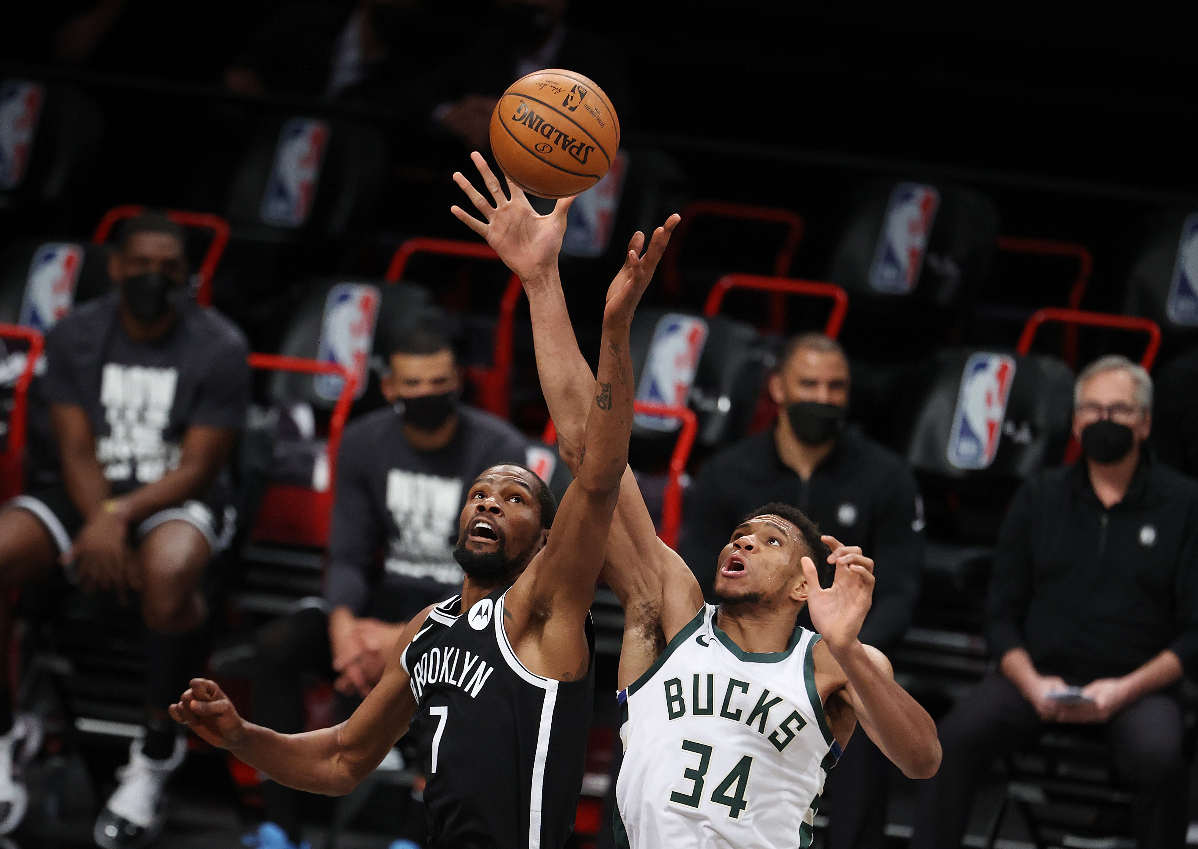 Brooklyn Nets Vs Milwaukee Bucks Free Live Stream Game 1 Score Odds Time Tv Channel How To Watch Nba Playoffs Online 6 5 21 Oregonlive Com