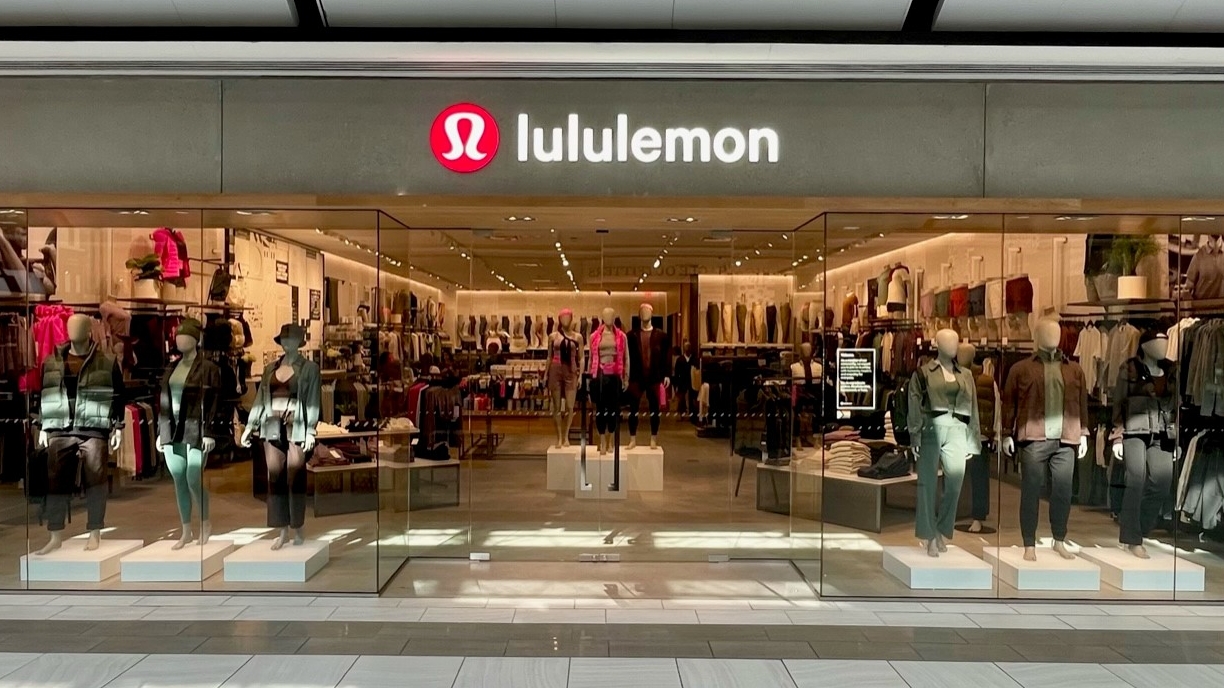 Come Shopping At a Lululemon Outlet With Me !!