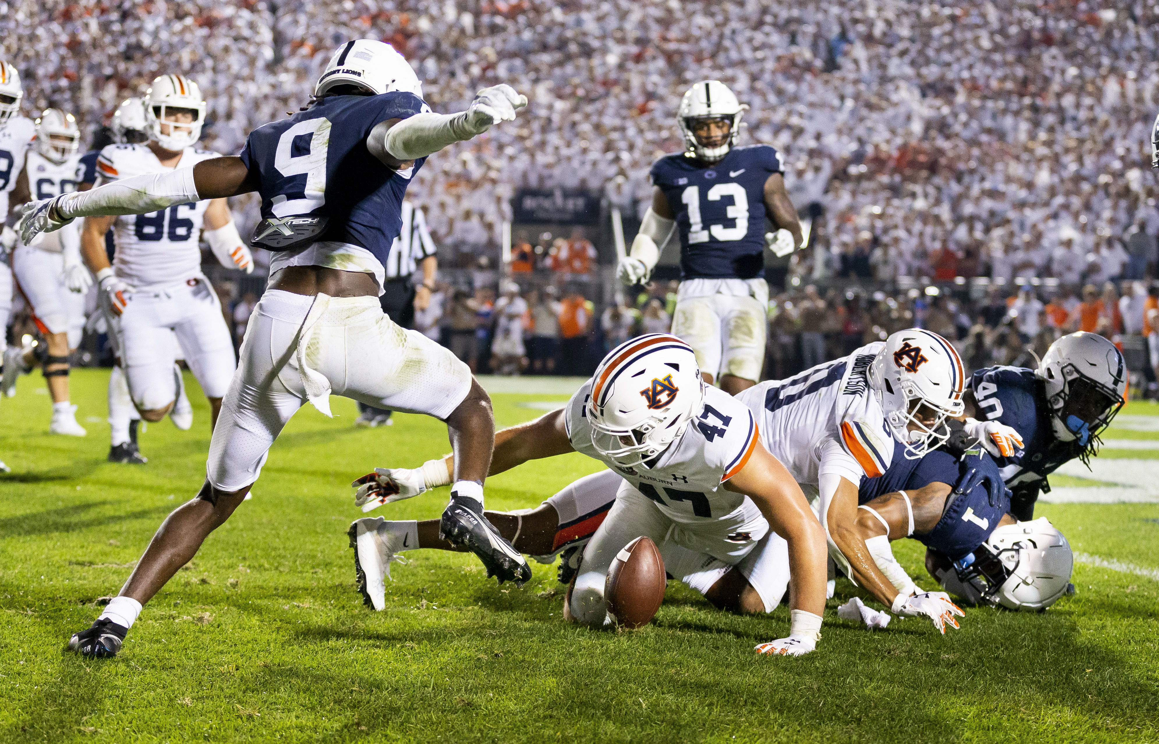 Orange jerseys? Auburn captains push for change to traditional uniform for  Penn State game 