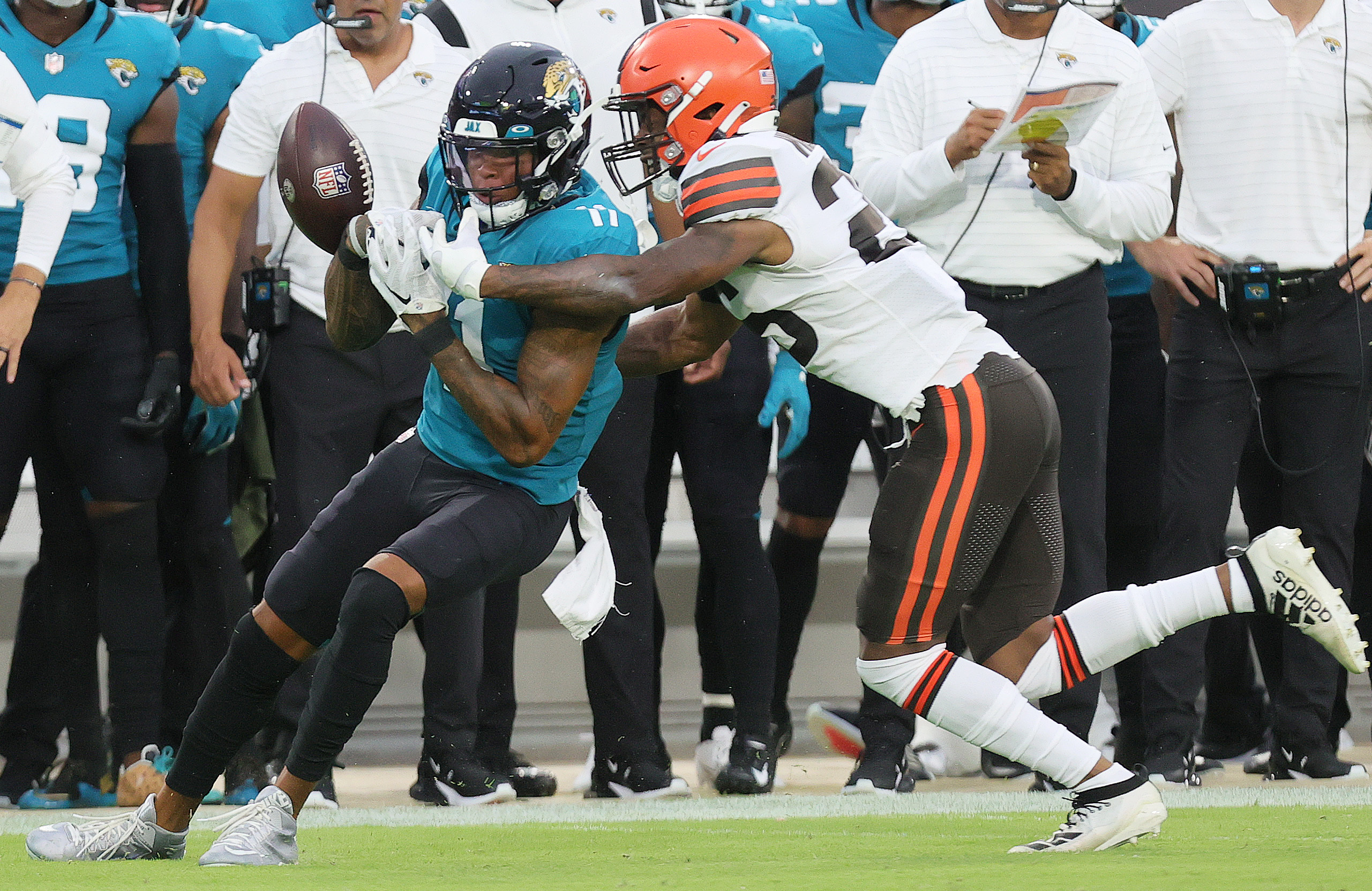 Wide Receiver Marvin Jones Jr (11) makes a reception in the second quarter  as the Cleveland Browns compete against the Jacksonville Jaguars for the  first pre-season game at the TIAA Bank Field