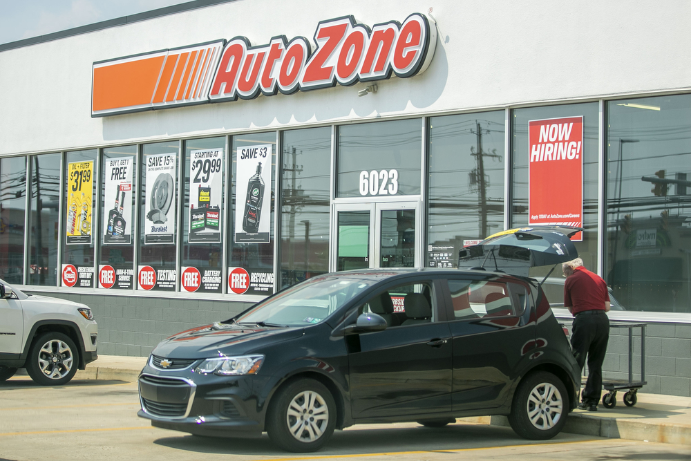 More than four dozen Carlisle Pike businesses looking for workers