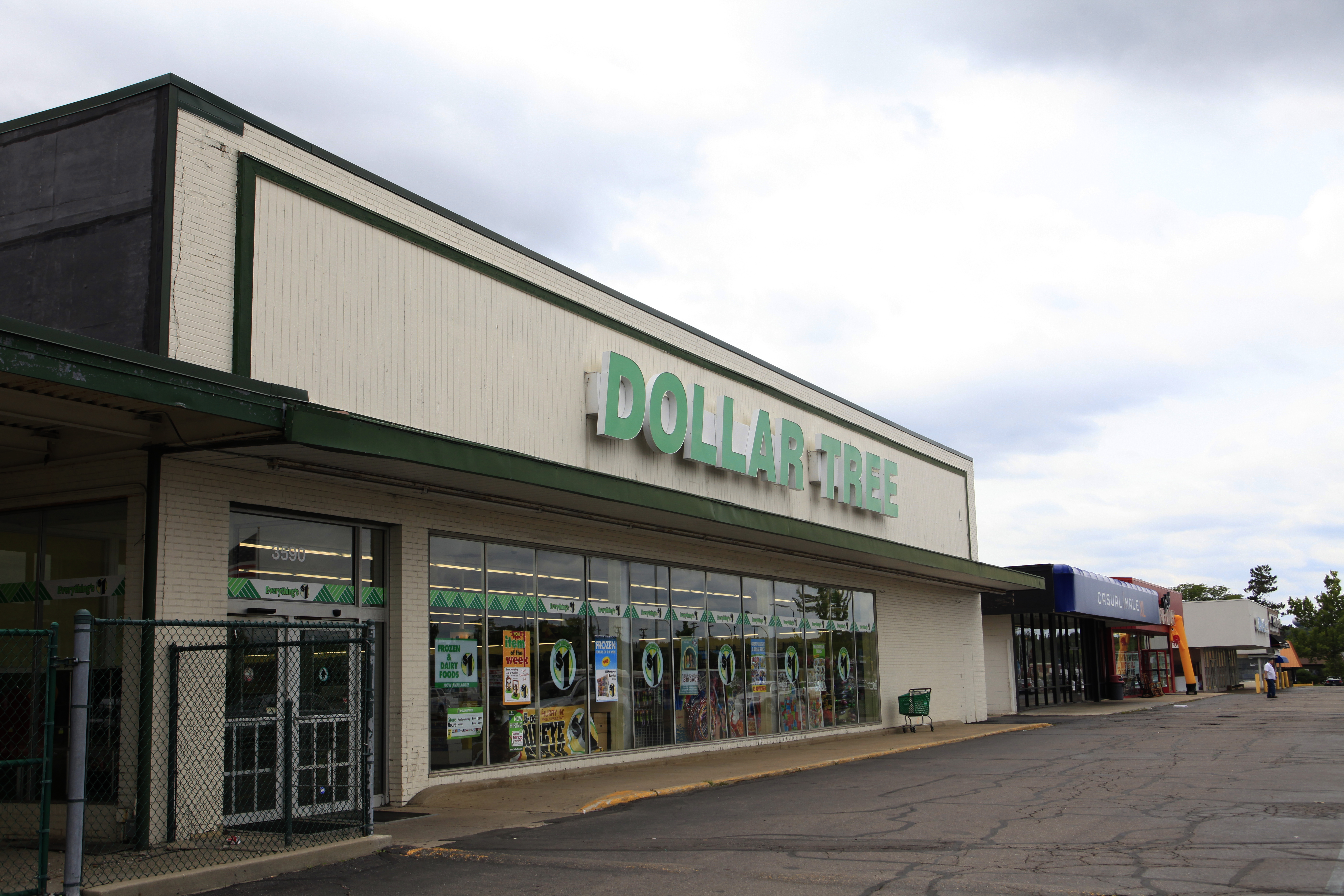 Dollar Tree Family Dollar set to close 1 000 stores in coming