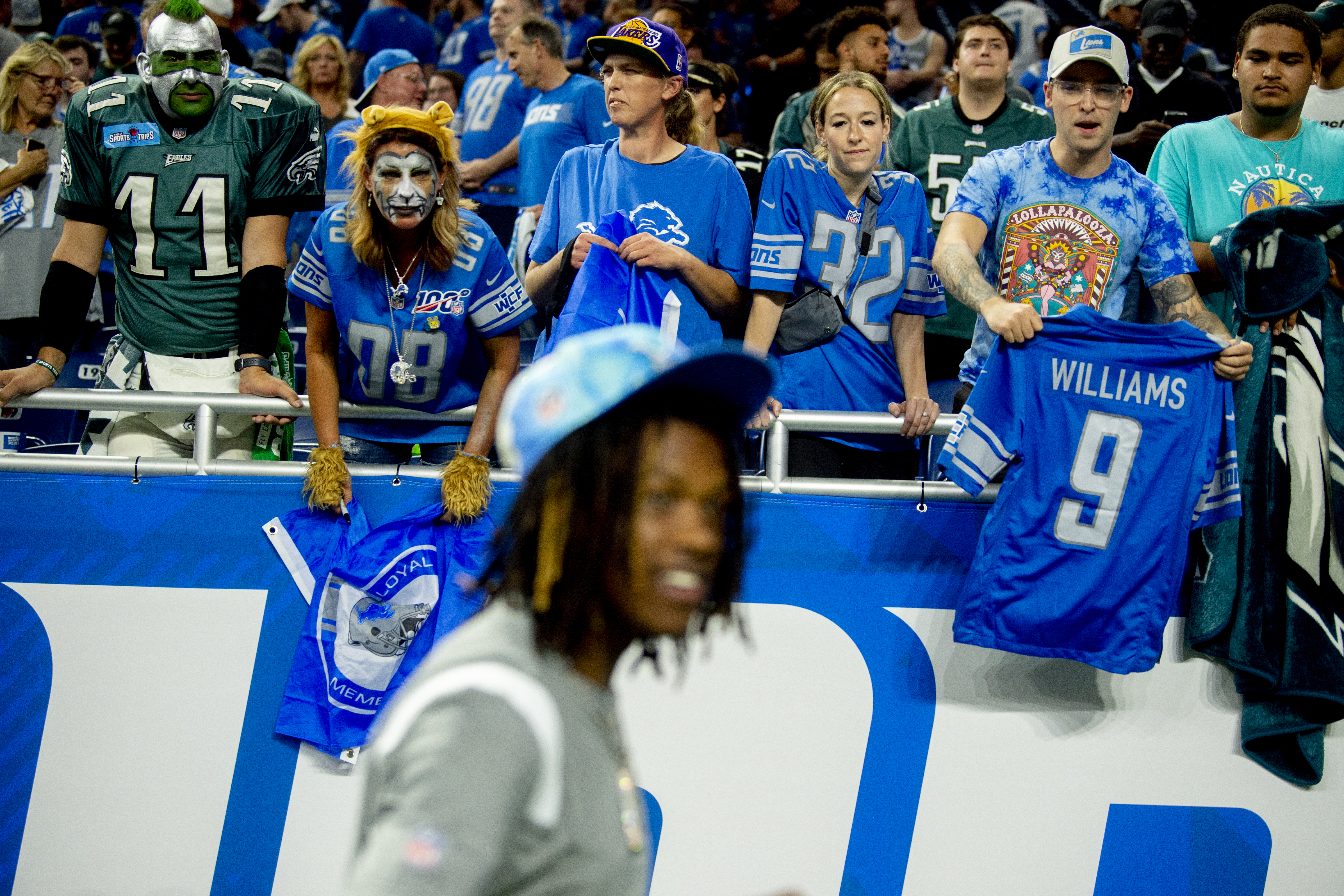 Detroit Lions fans fill Ford Field in season-opener against Philadelphia  Eagles 