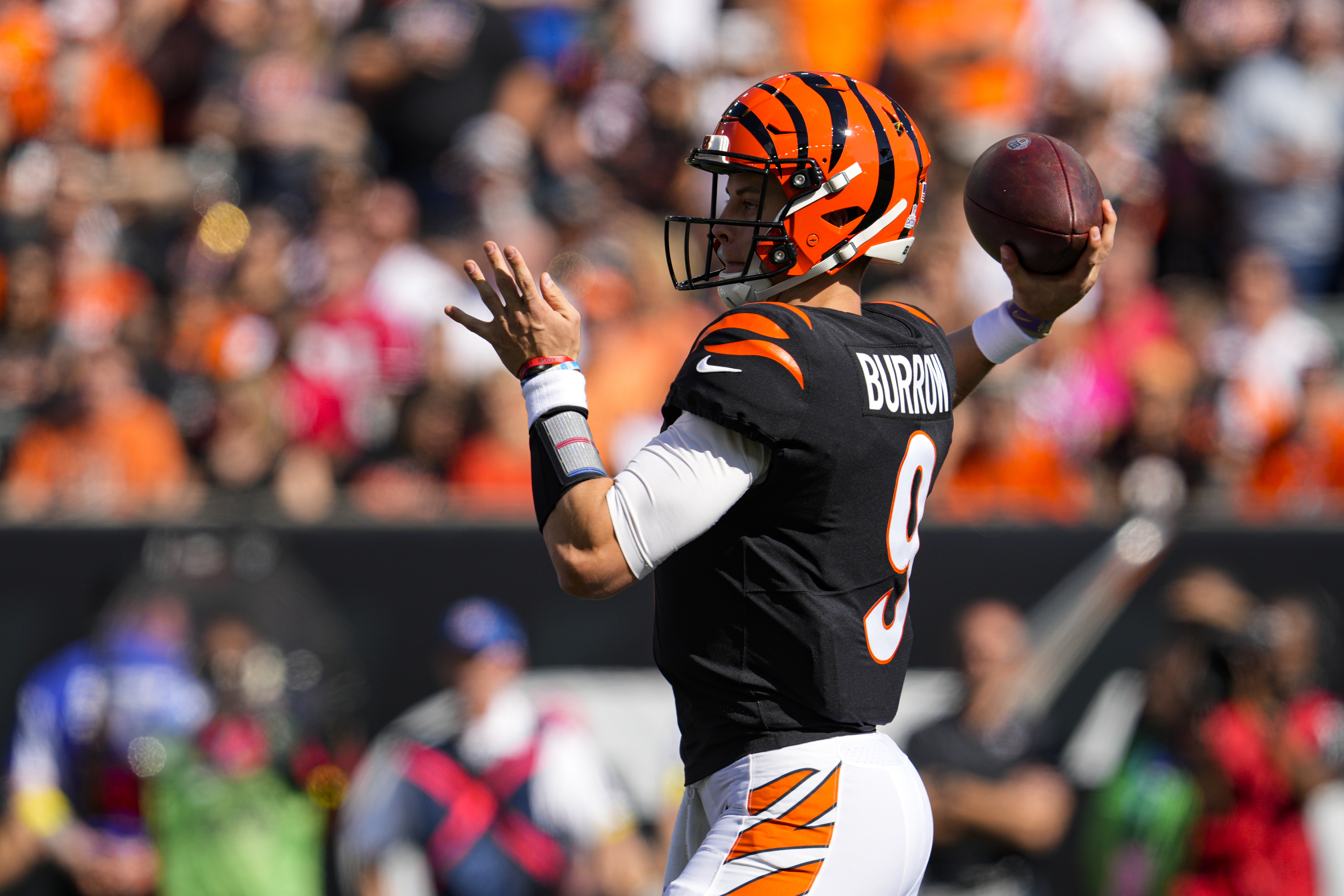 What channel is Cincinnati Bengals game today vs. Tennessee Titans?  (11/27/2022) FREE LIVE STREAM, Time, TV, Odds for NFL Week 12 