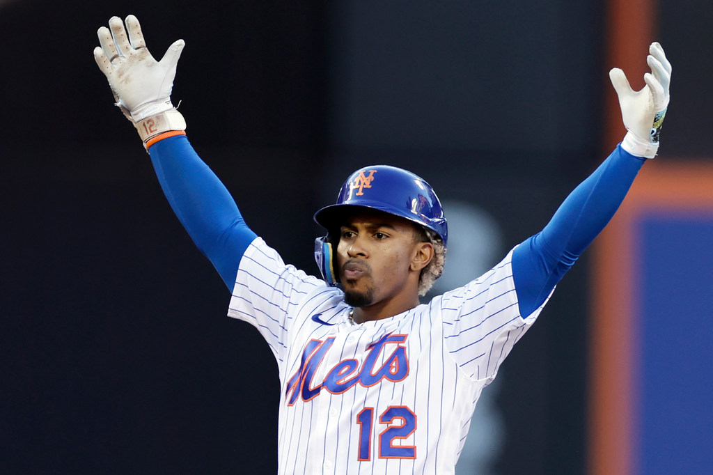 Francisco Lindor out of Mets' series opener against the Dodgers