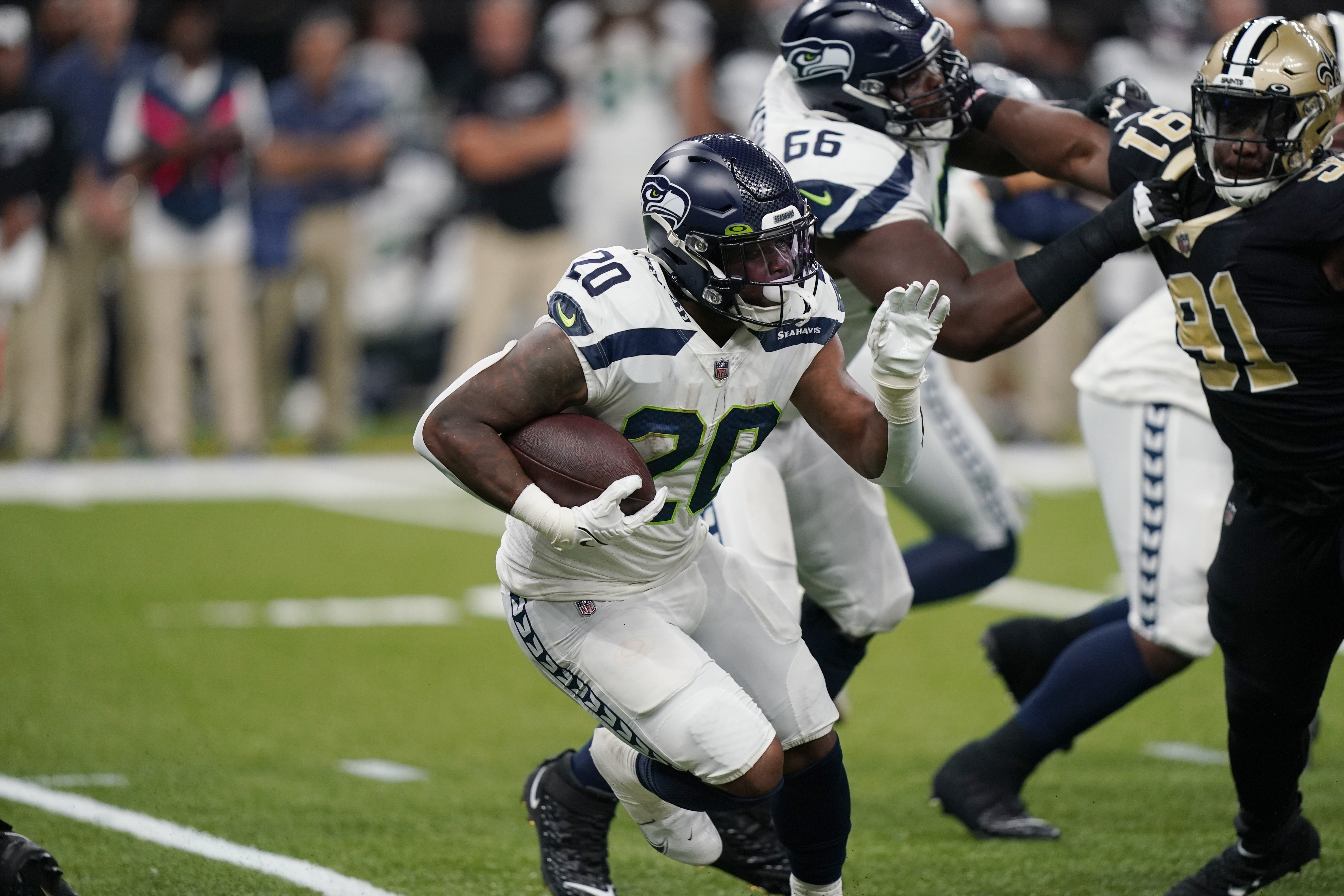 Miles Sanders free agency rumors: Tracking likely destinations, what it  means for 2023 - DraftKings Network