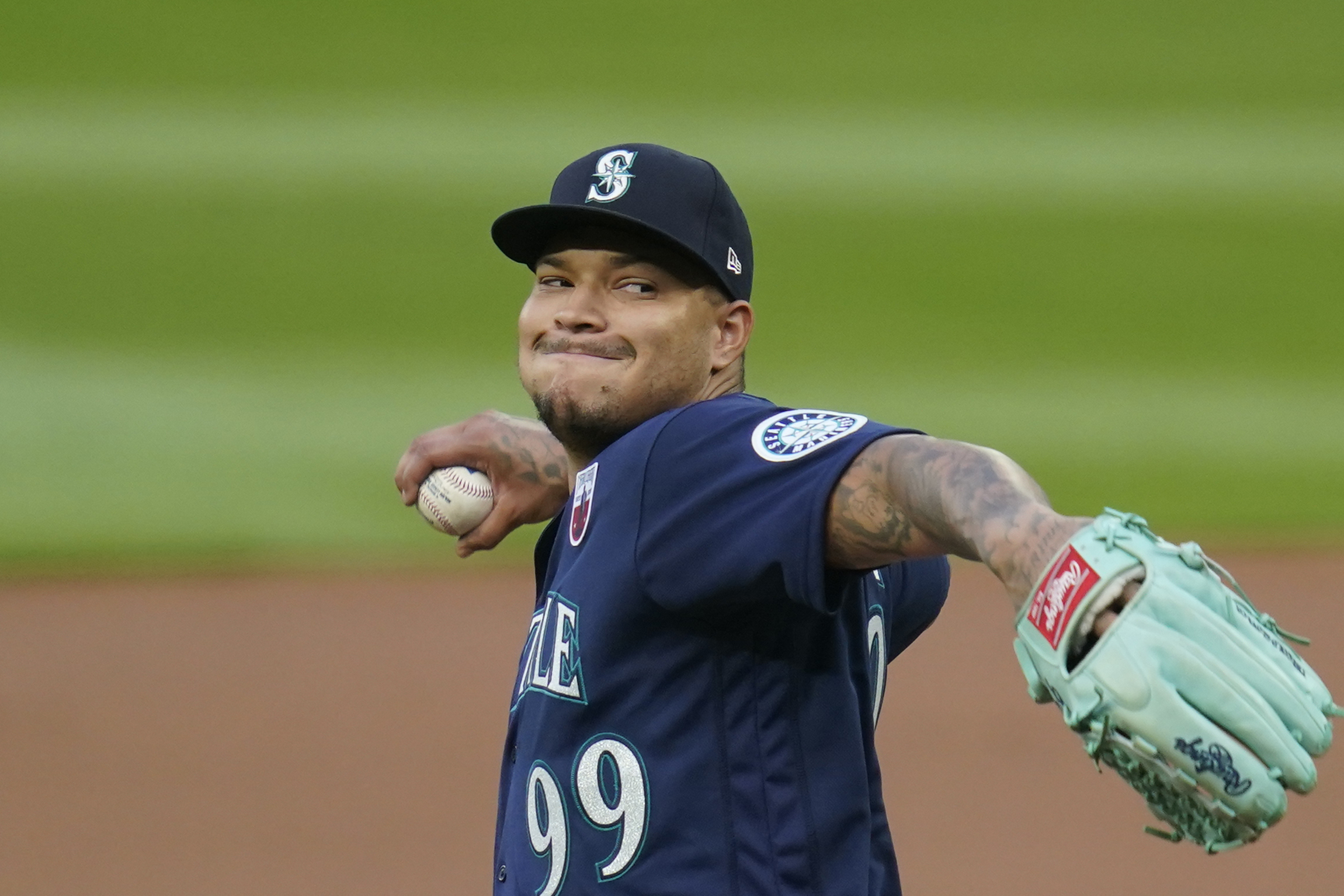 Mariners Sign Free Agent Right-Handed Pitcher Taijuan Walker