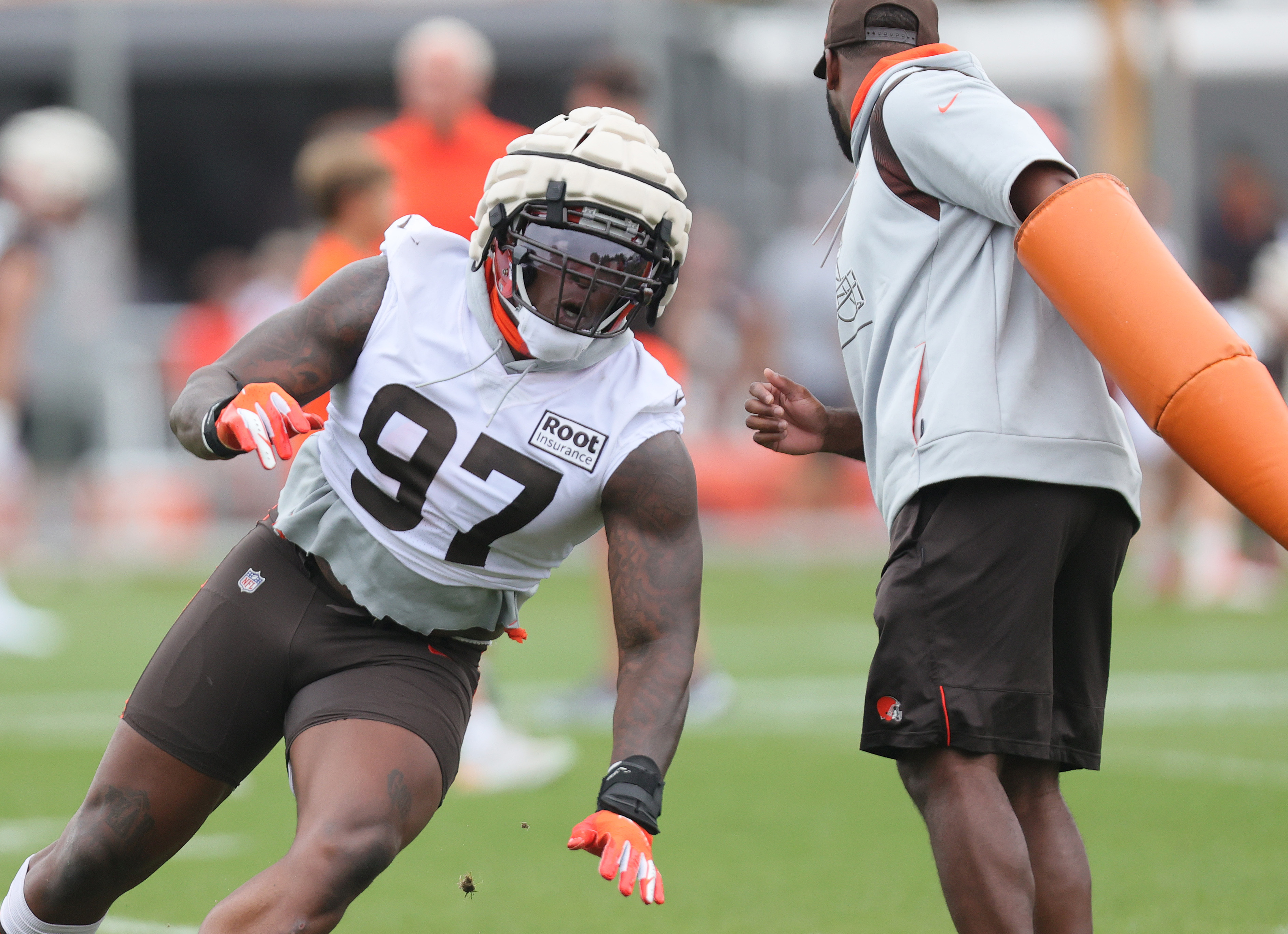 Cleveland Browns defensive tackle Perrion Winfrey (97) moves after the ball  during an NFL football game against the Tampa Bay Buccaneers, Sunday, Nov.  27, 2022, in Cleveland. (AP Photo/Kirk Irwin Stock Photo - Alamy