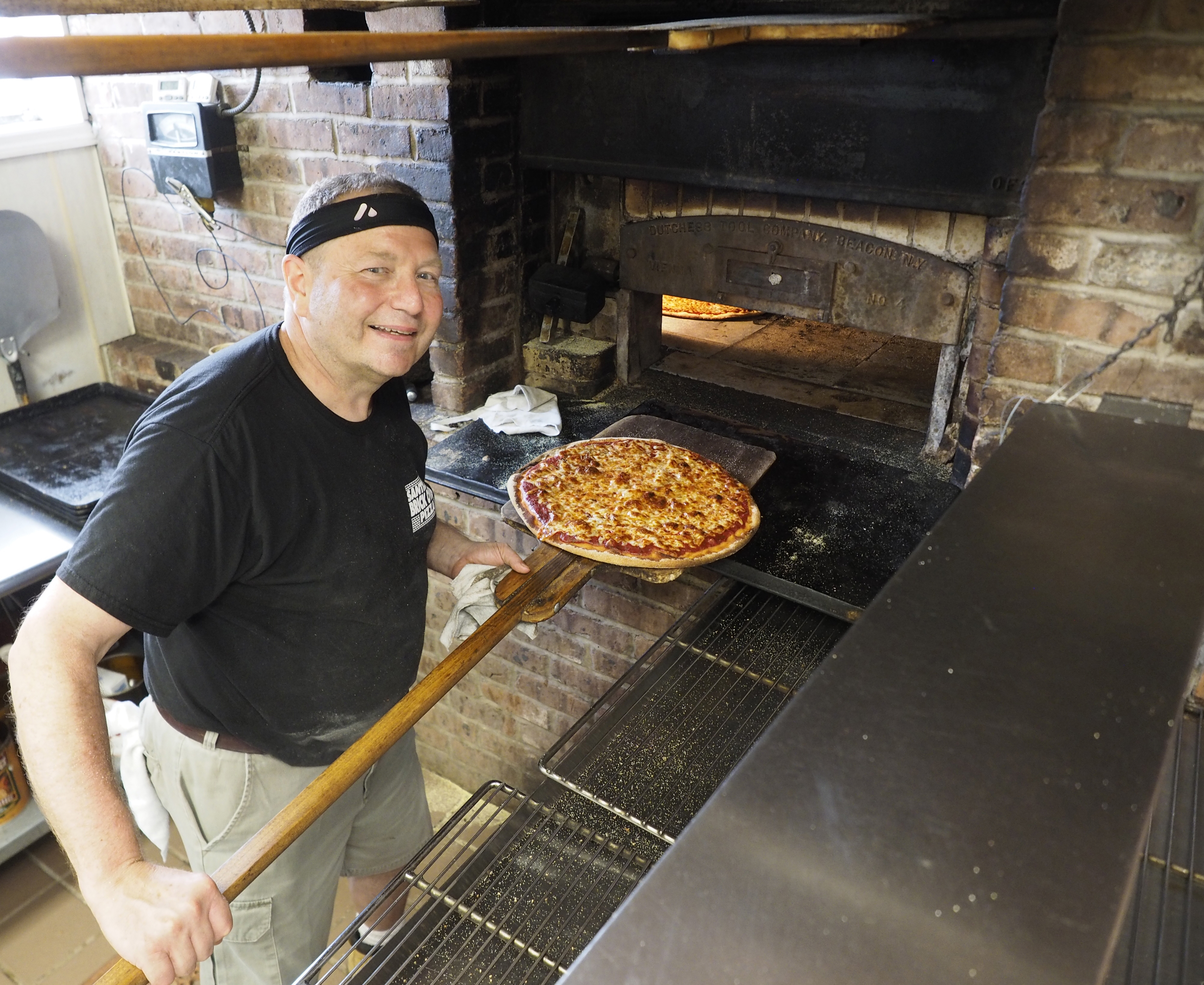 NJ.com Pizza Trail, stop 5: A mythical oven and 100 years of pizza