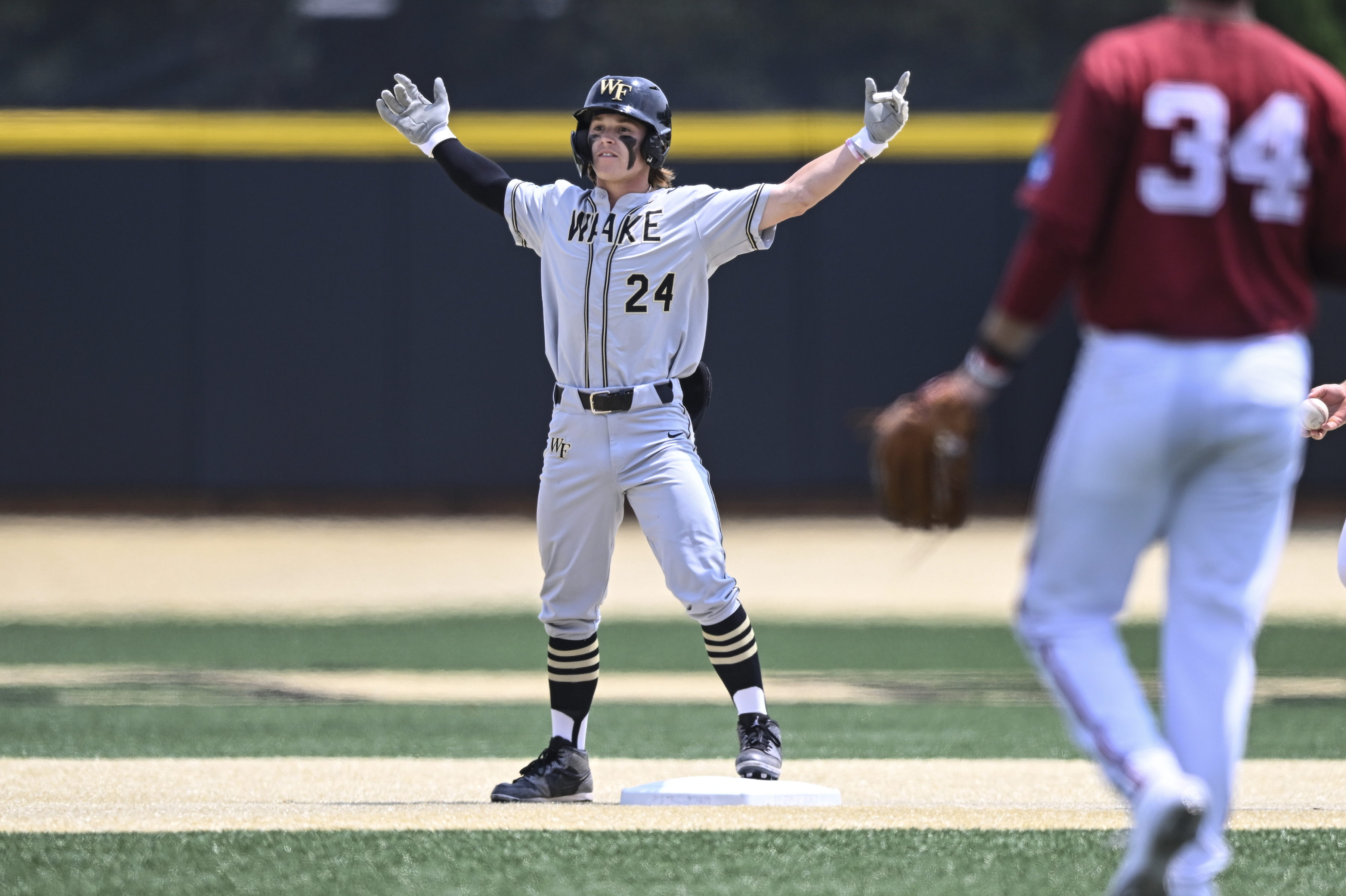 LSU baseball vs Wake Forest free live stream, College World Series 2023 schedule, odds, TV channel (6/19/2023)