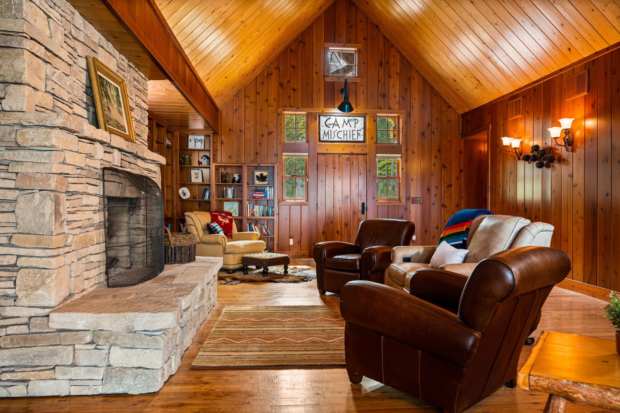 Coastal Kauaʻi Home Design: Embracing Island Living, image size:2048x1365