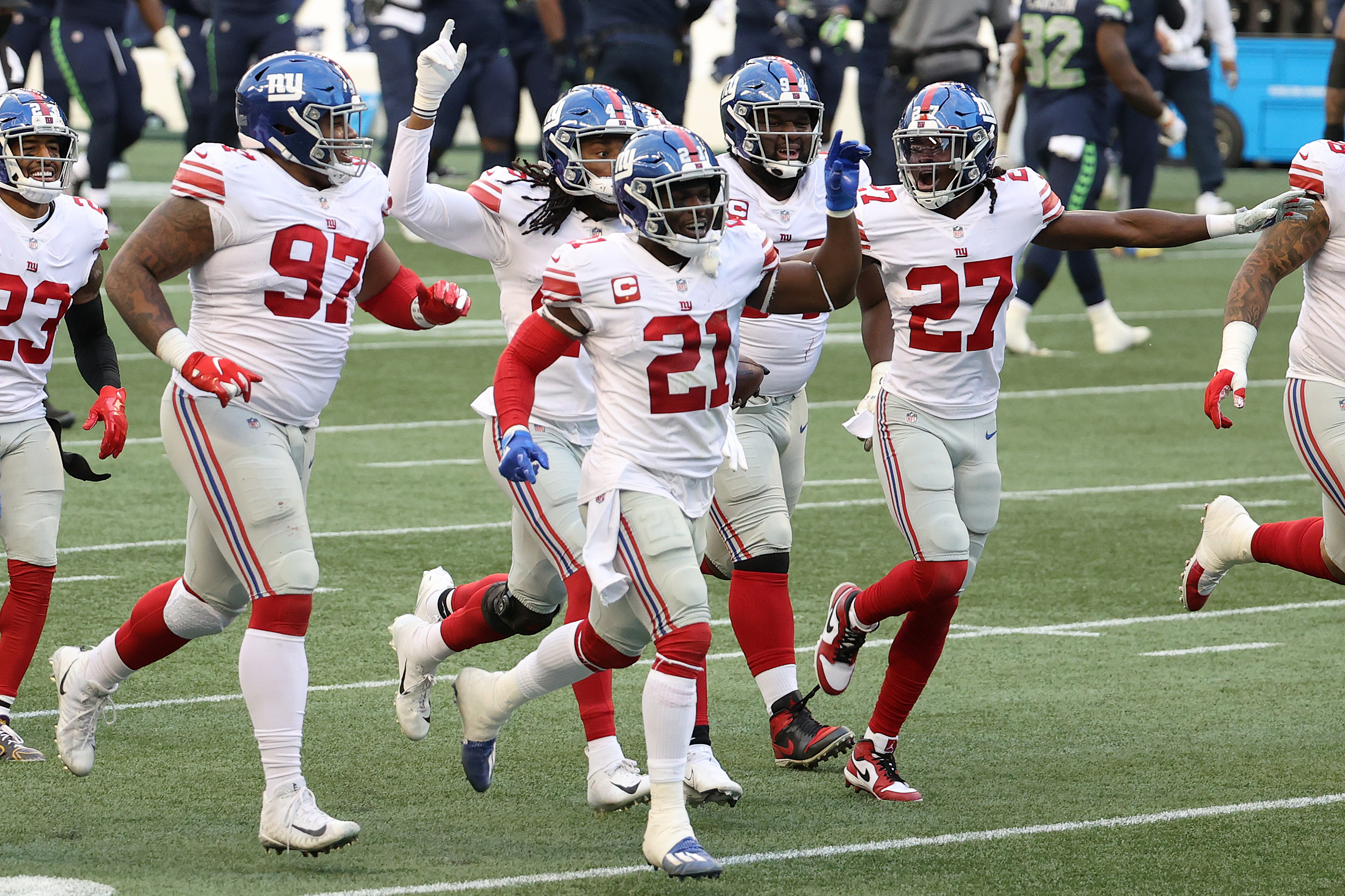 Seahawks overcome injuries and NY Giants for NFL win