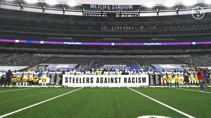 Pittsburgh Steelers on X: On Sunday, #SteelersNation around the world will  participate in #Steelers World Photo Day. No matter where you live, you can  take part by taking a photo of yourself