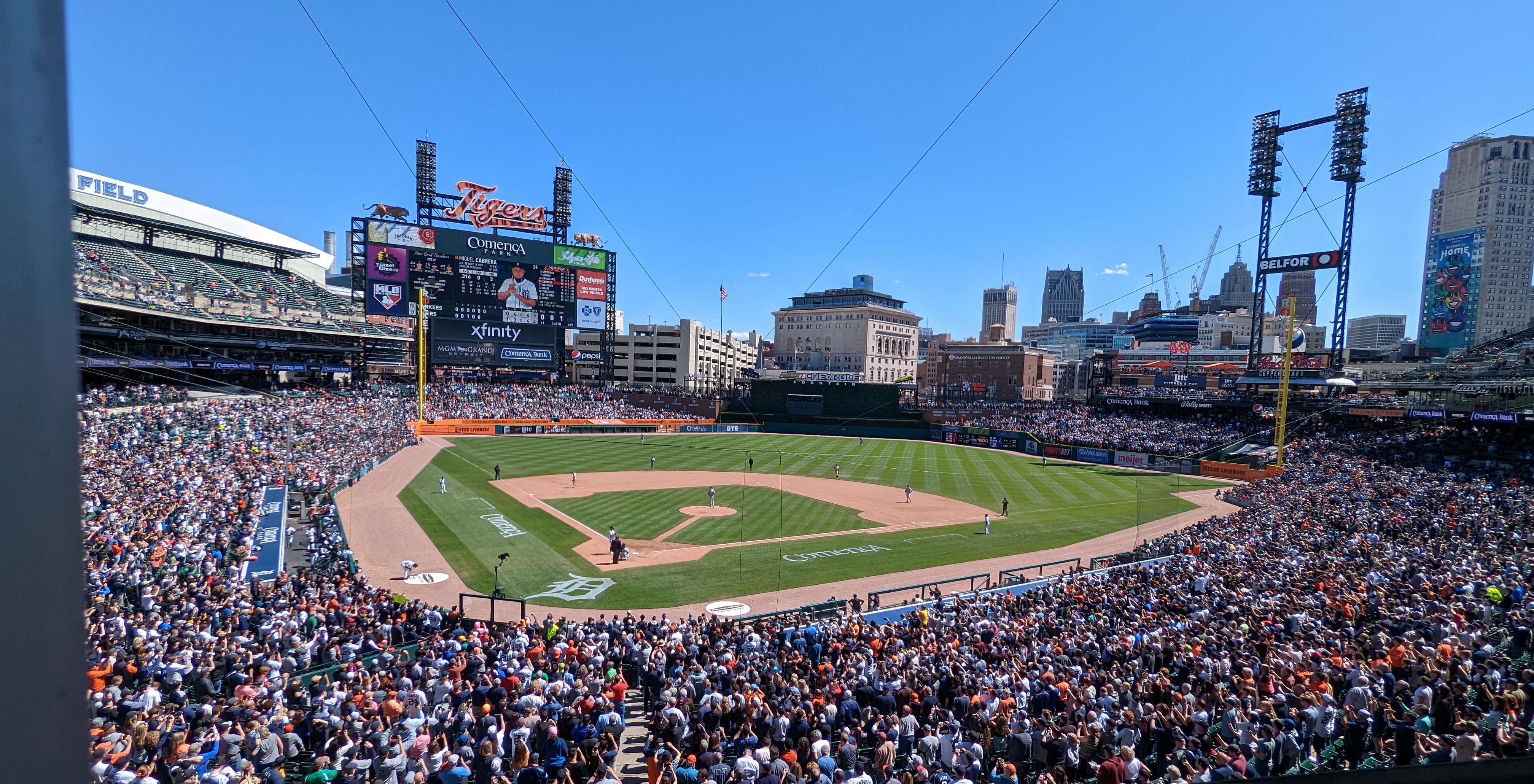 Comerica Park  Mlb wallpaper, Detroit tigers baseball, New york yankees  baseball