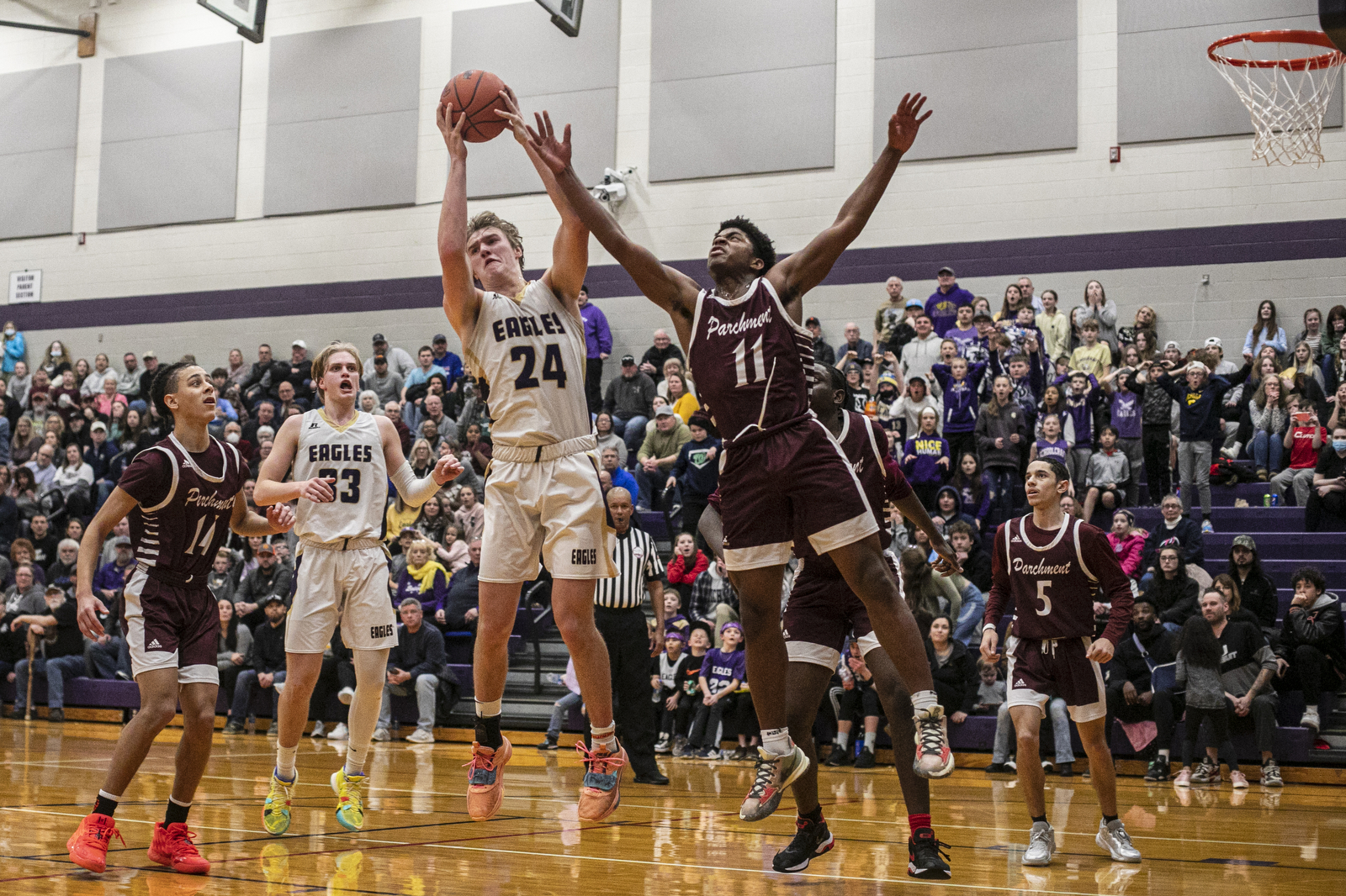 Schoolcraft Eagles defeat Parchment Panthers - mlive.com
