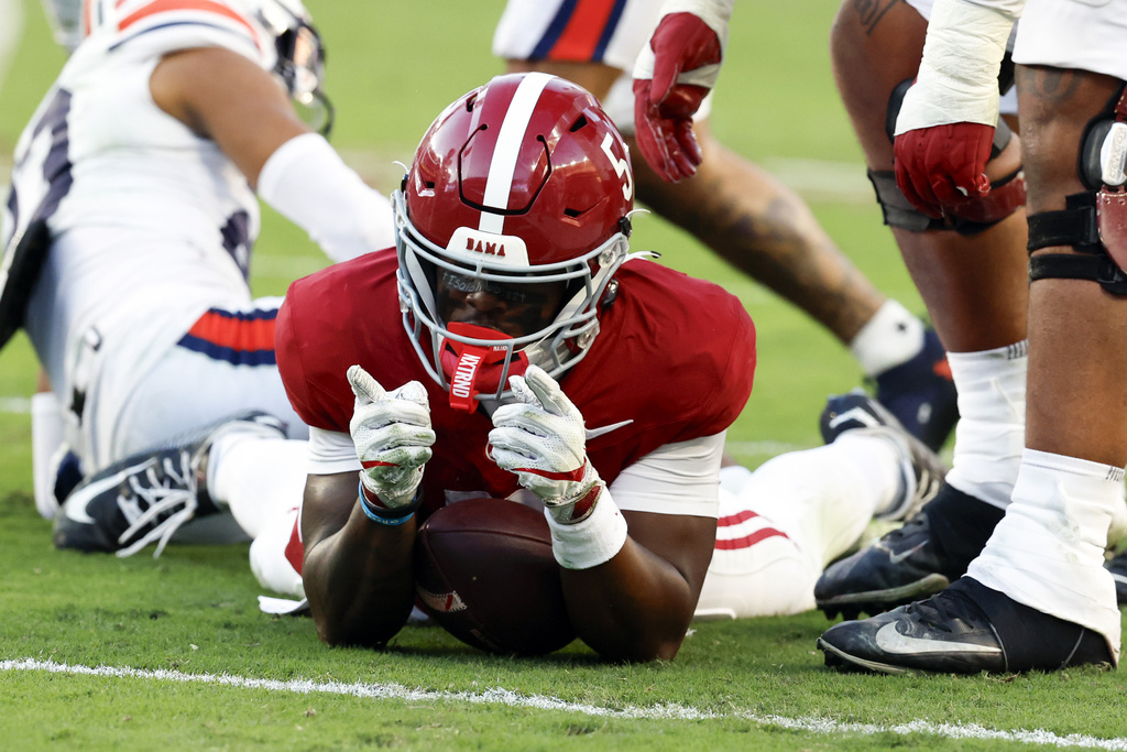 Alabama Climbs Above SMU in Coaches Poll After Controversial CFP Snub