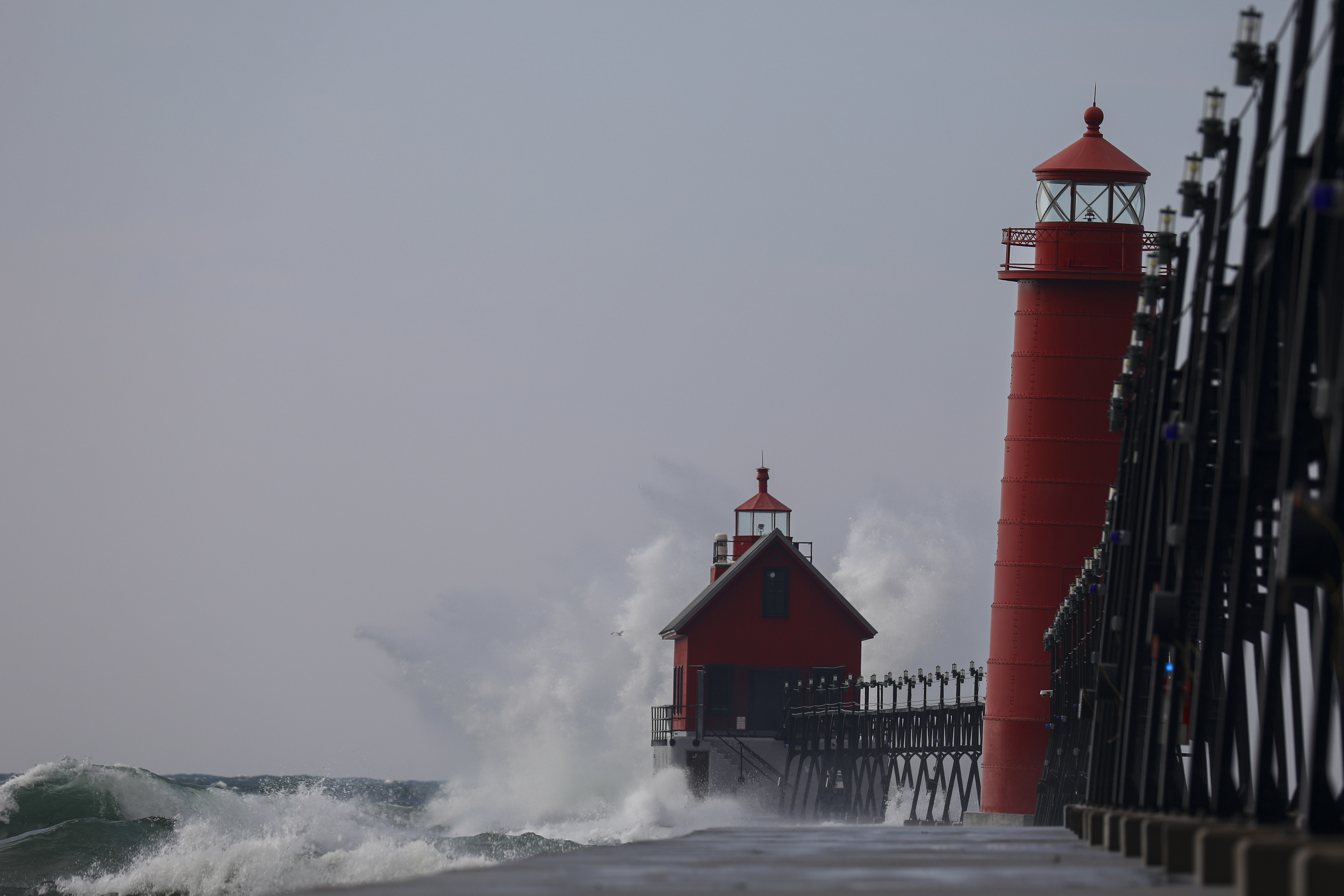Lake Michigan waves crash into Grand Haven pier 11.6.2023 - mlive.com
