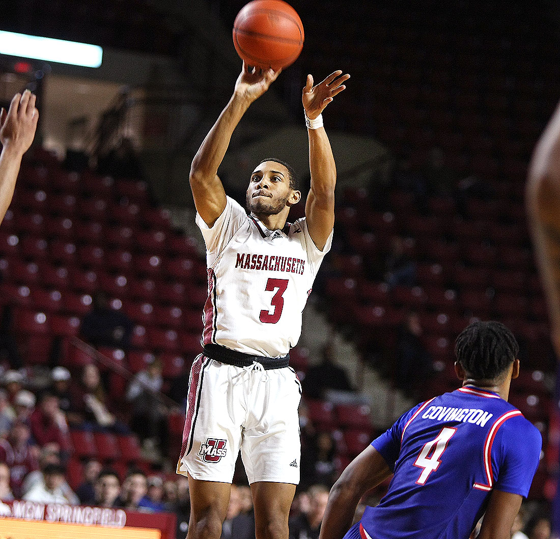 UMass Men's Basketball Vs UMass Lowell 12/8/22 - Masslive.com