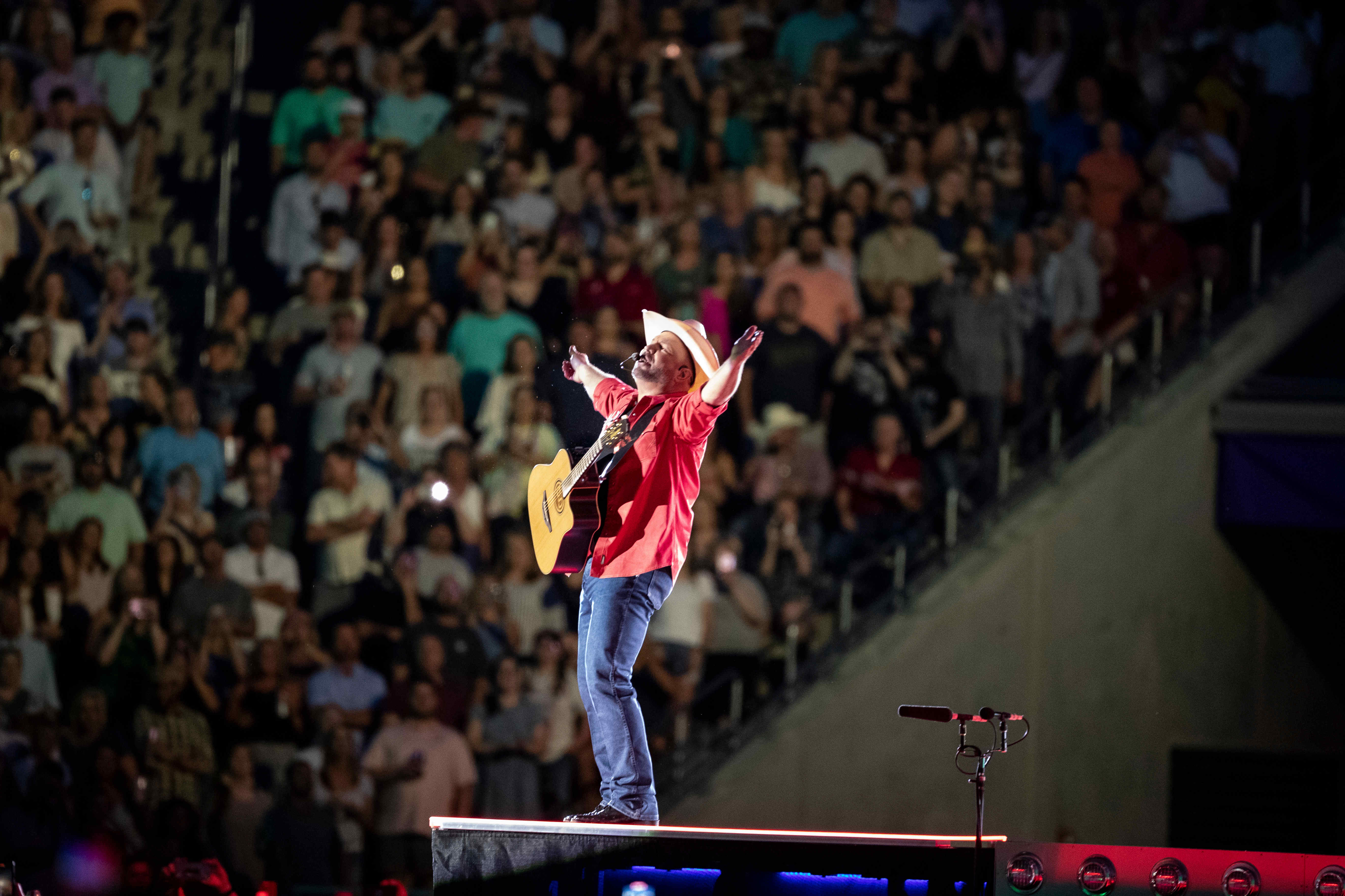 CONCERT UPDATE: Garth Brooks' stadium concert postponed again