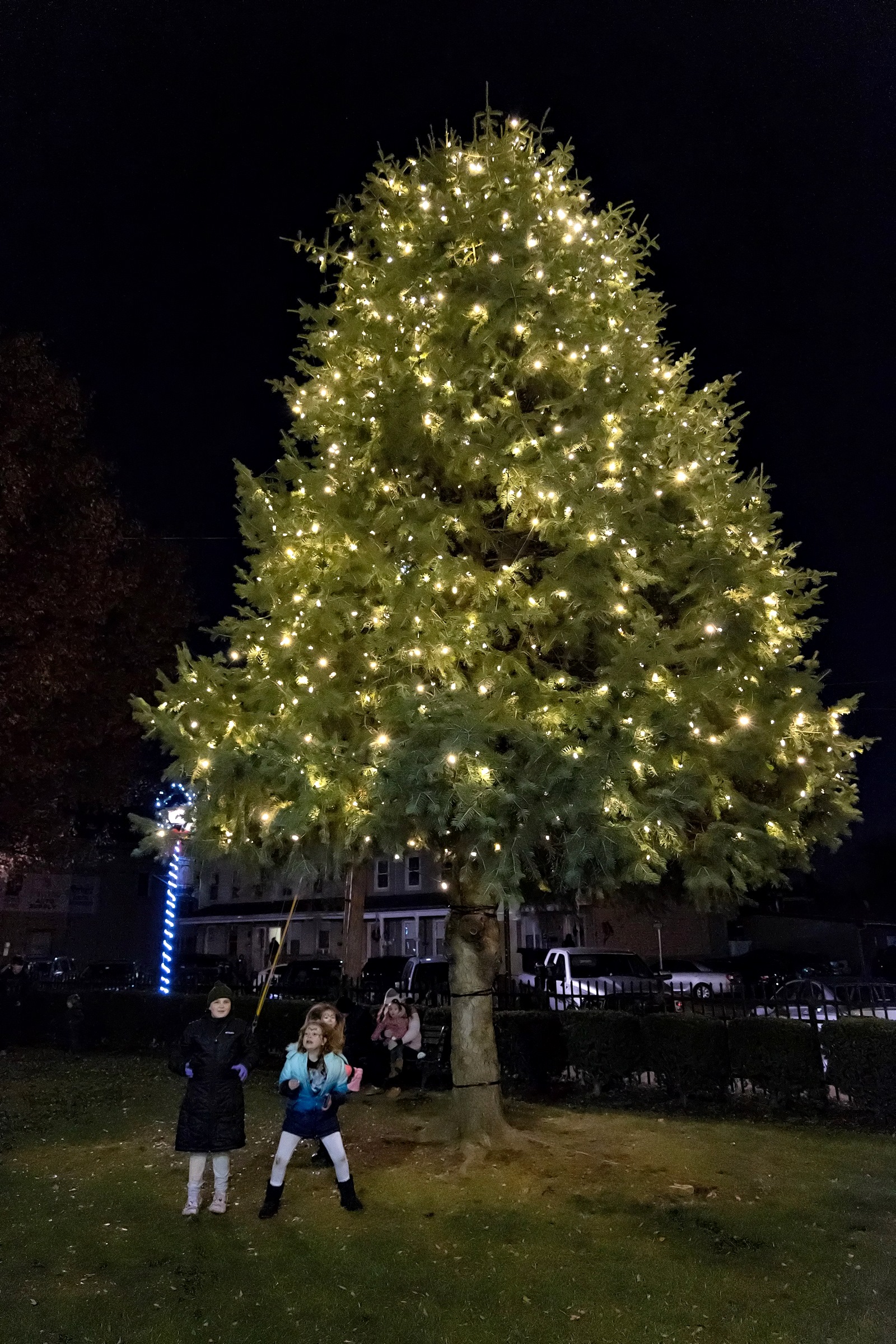 2023 Phillipsburg tree lighting ceremony