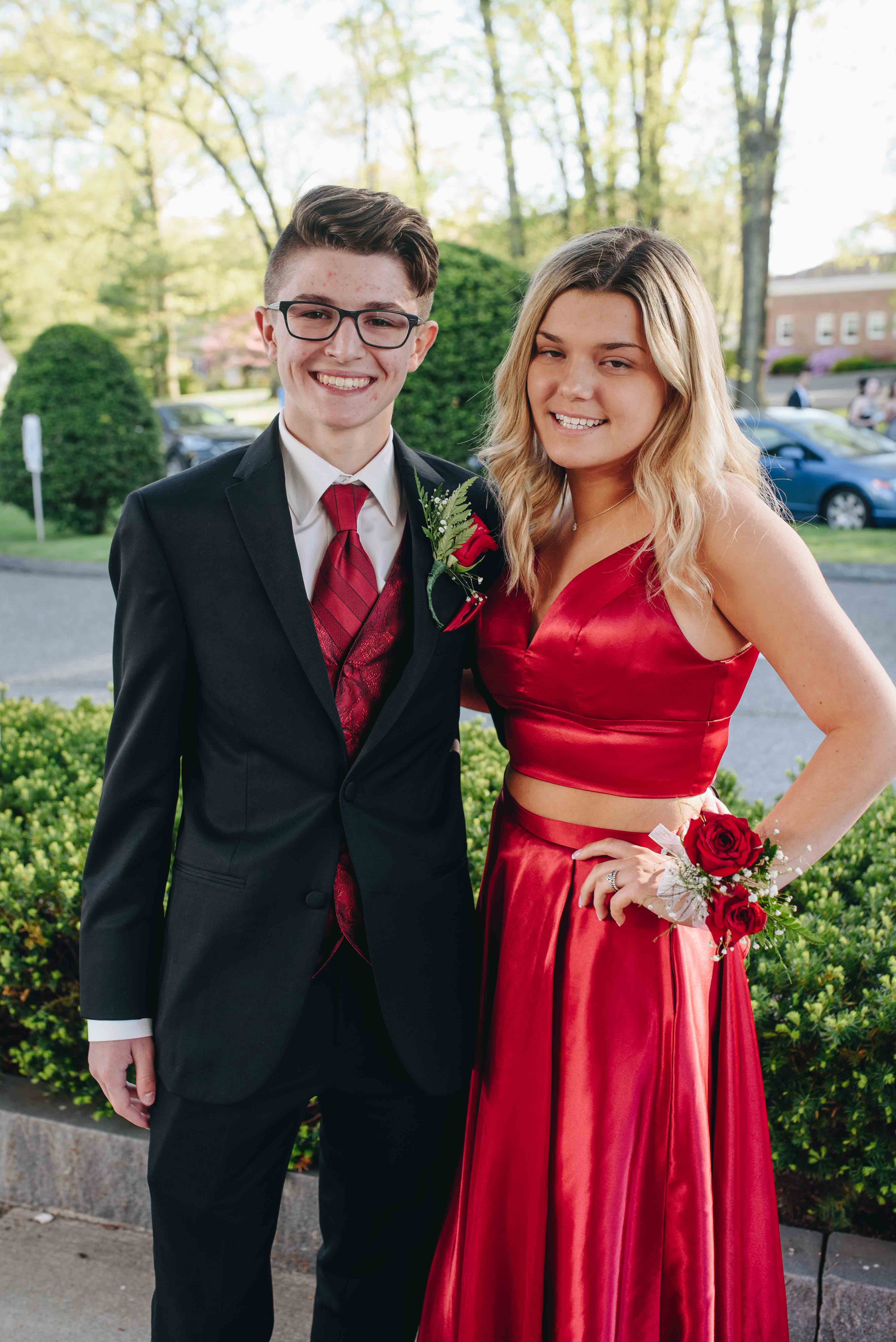 2019 Prom Photos: Monson High School Prom at Chez Josef in Agawam ...