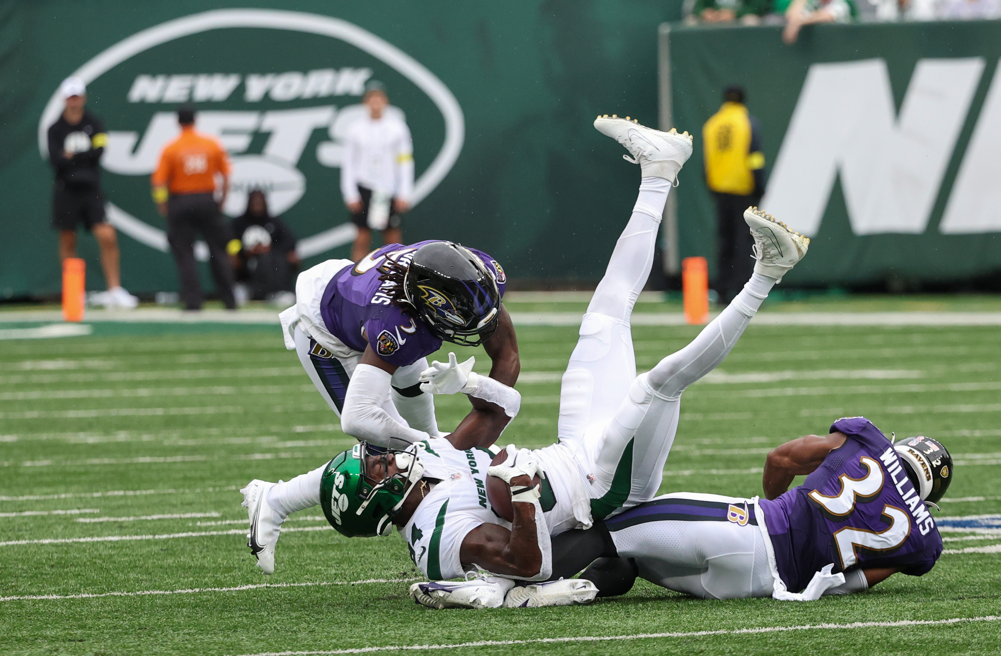 October 16, 2022: New York Jets cornerback D.J. Reed (4) and cornerback Sauce  Gardner (1) celebrate once the game is in hand during the NFL football game  between the New York Jets