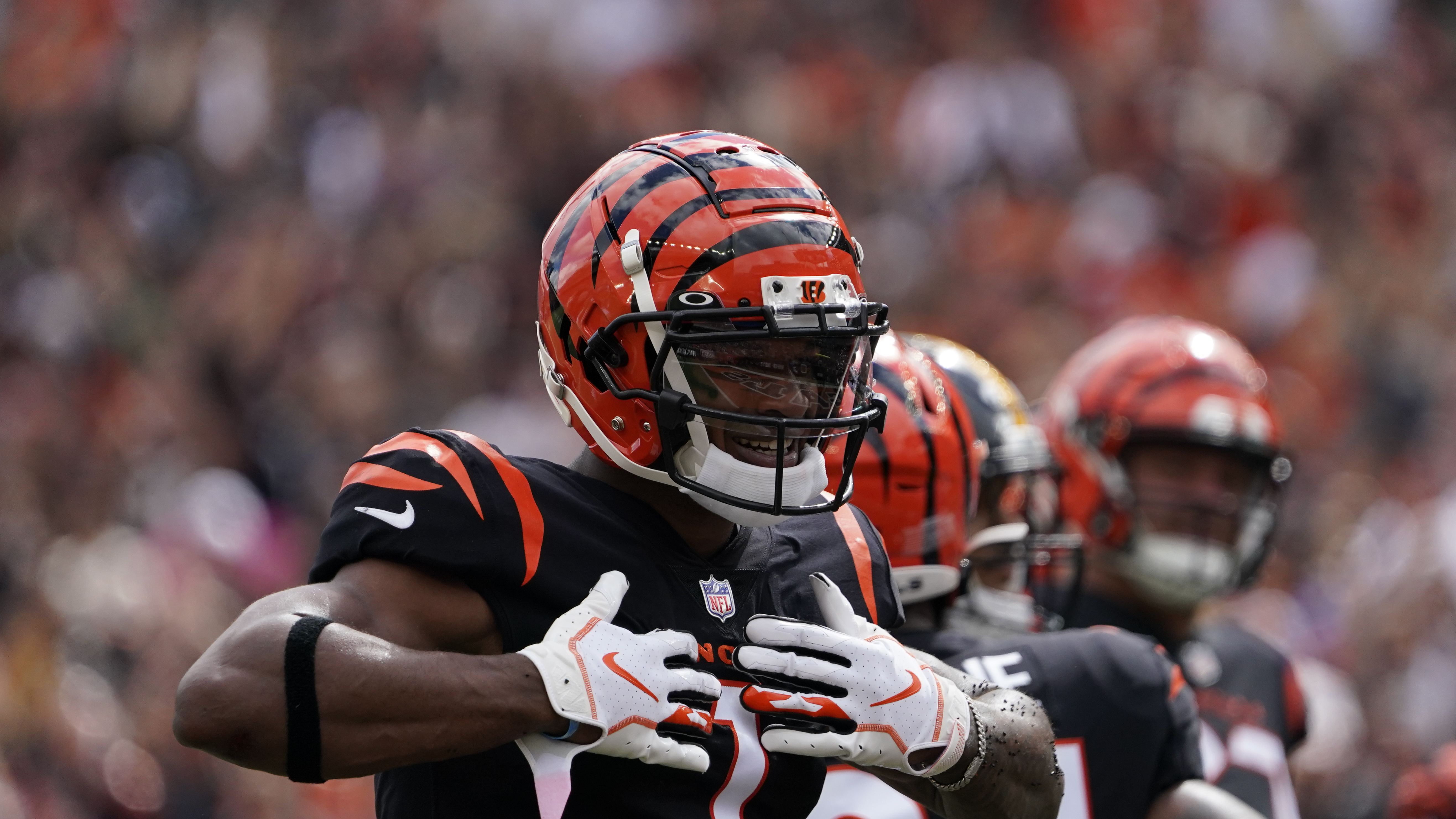 Cincinnati Bengals-Pittsburgh Steelers game on Nov. 20 moved to 4:25 p.m.