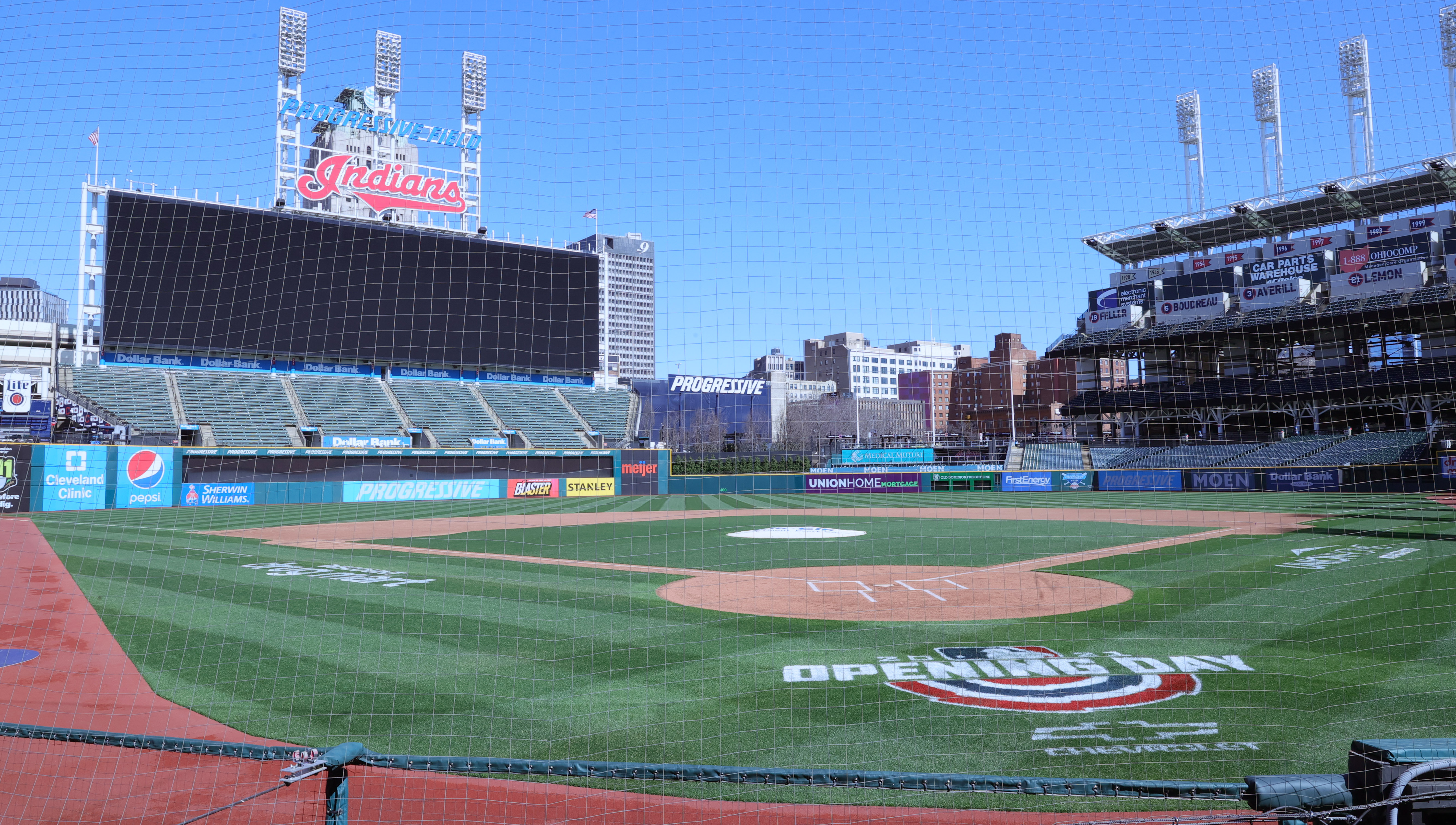 Cleveland bans Native American headdresses and face paint for home games at  Progressive Field 