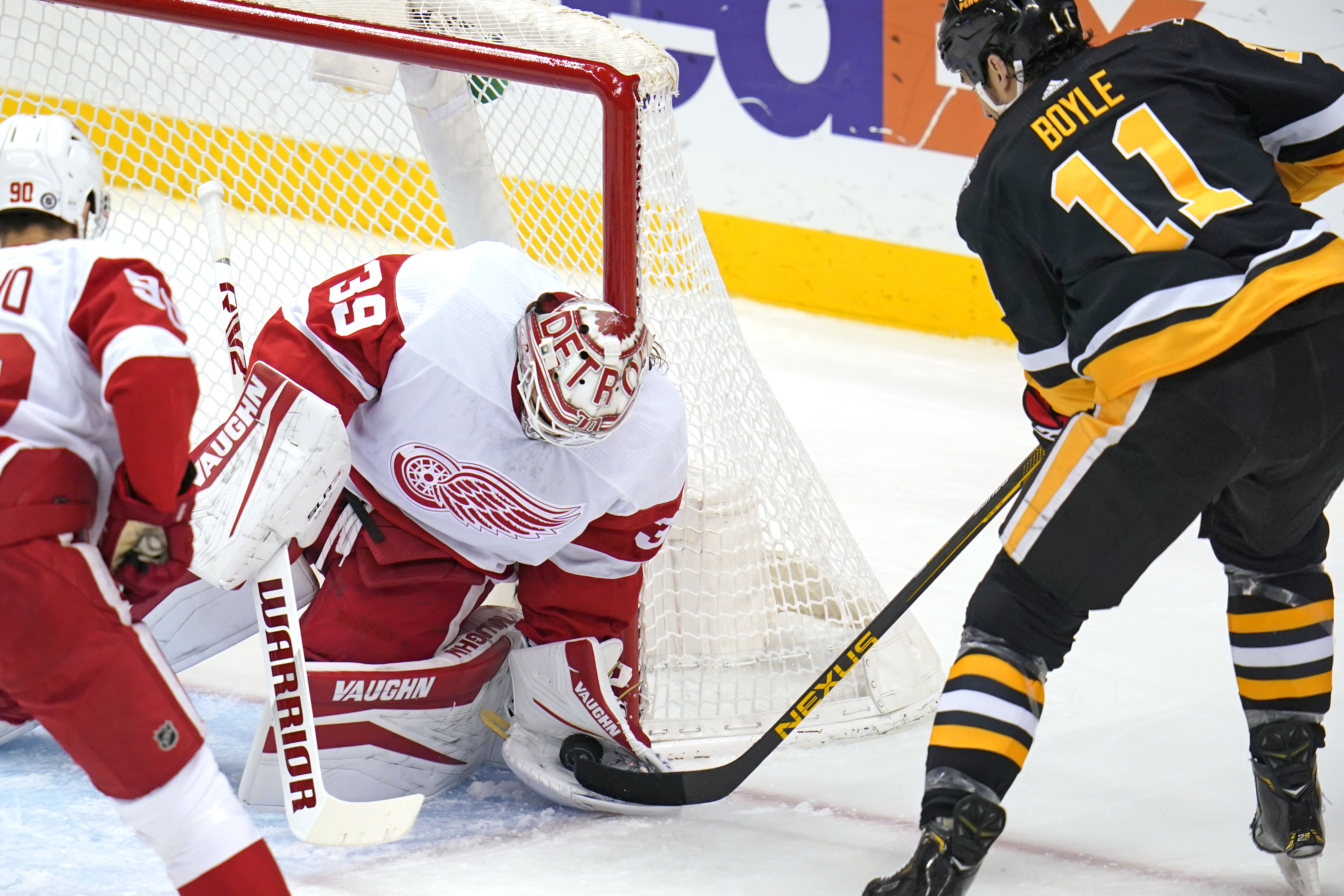 Pittsburgh Penguins vs. Detroit Red Wings FREE LIVE STREAM (10/18/23):  Watch NHL online