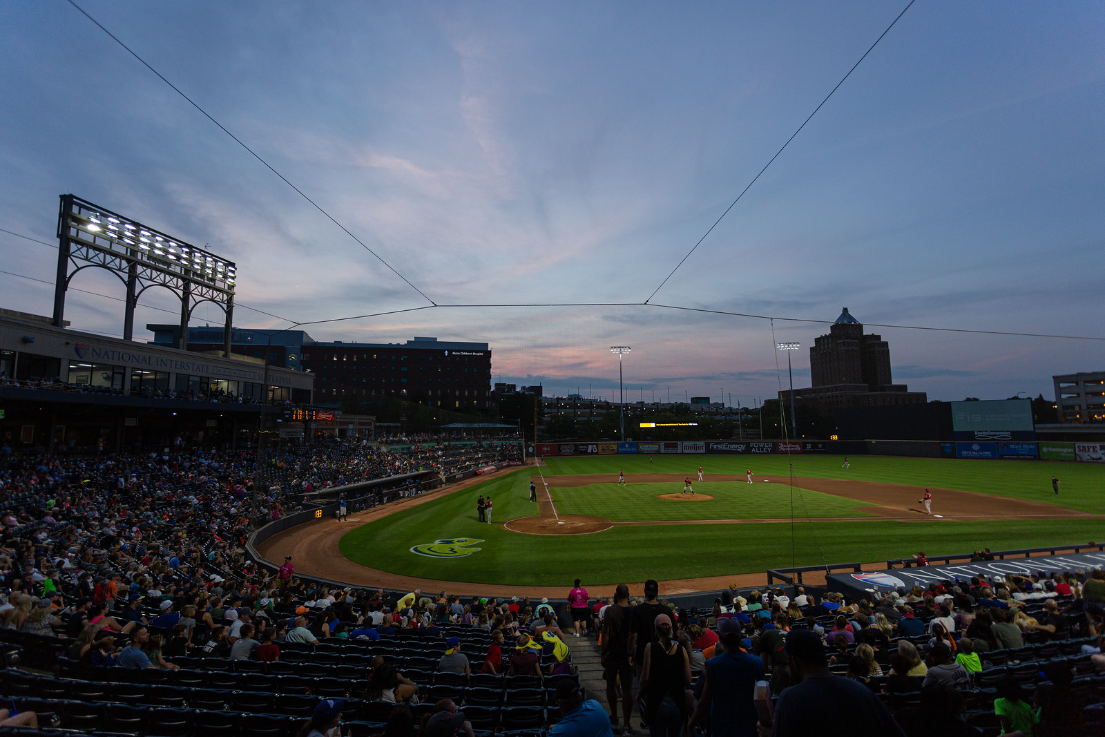 RubberDucks to host Browns vs Steelers watch party